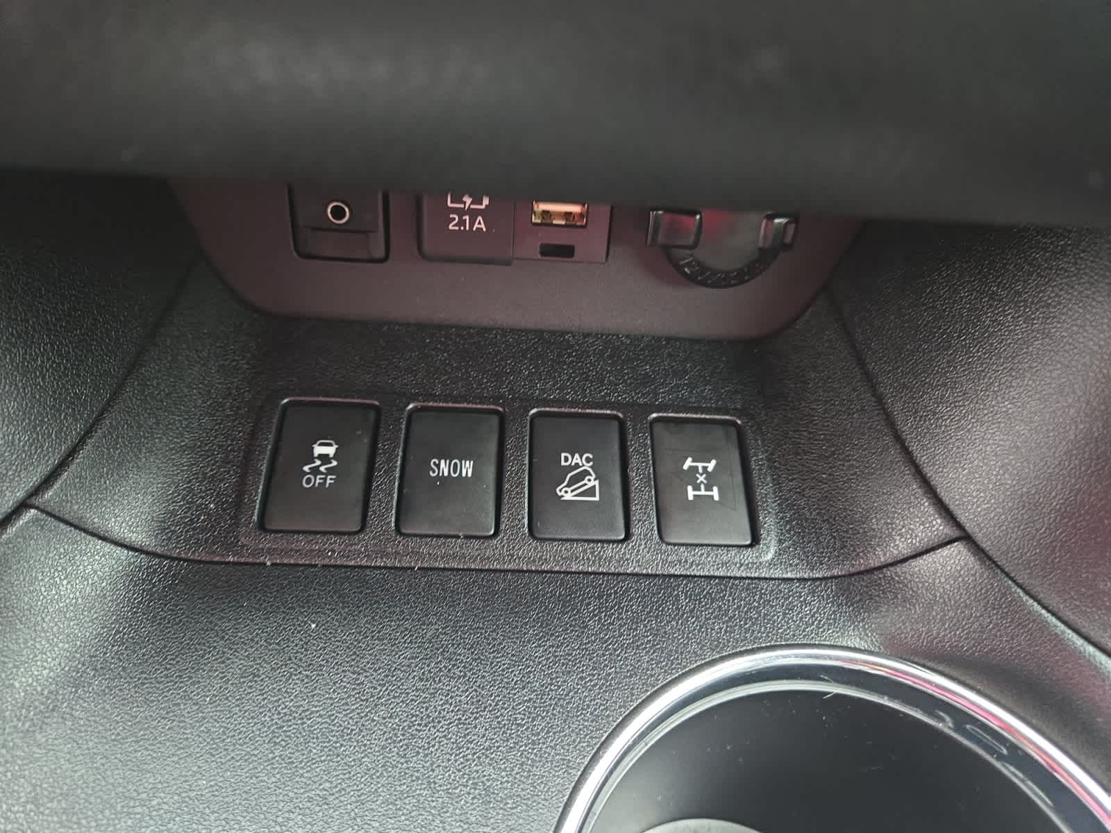 used 2019 Toyota Highlander car, priced at $29,998