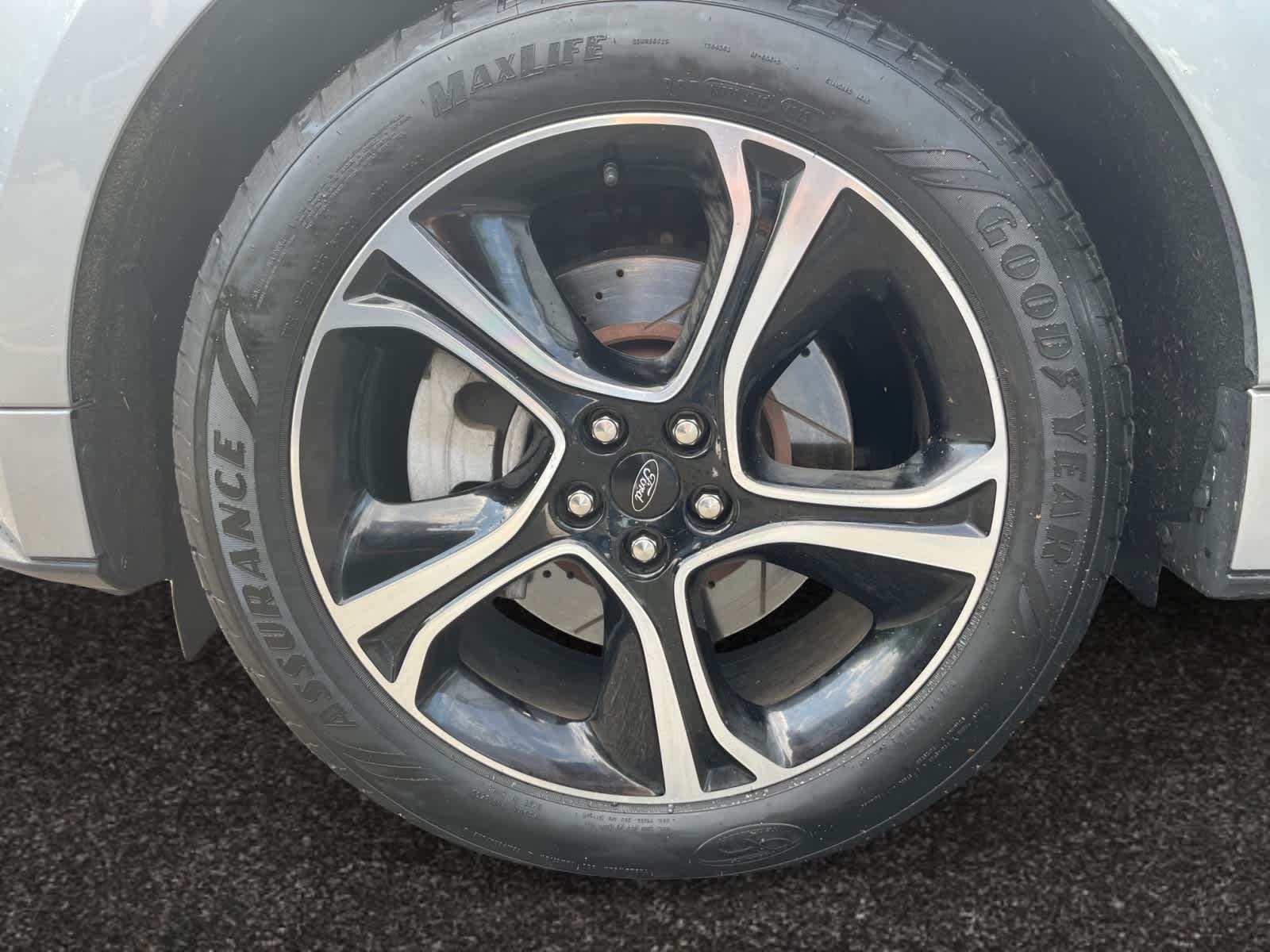 used 2021 Ford Edge car, priced at $29,998