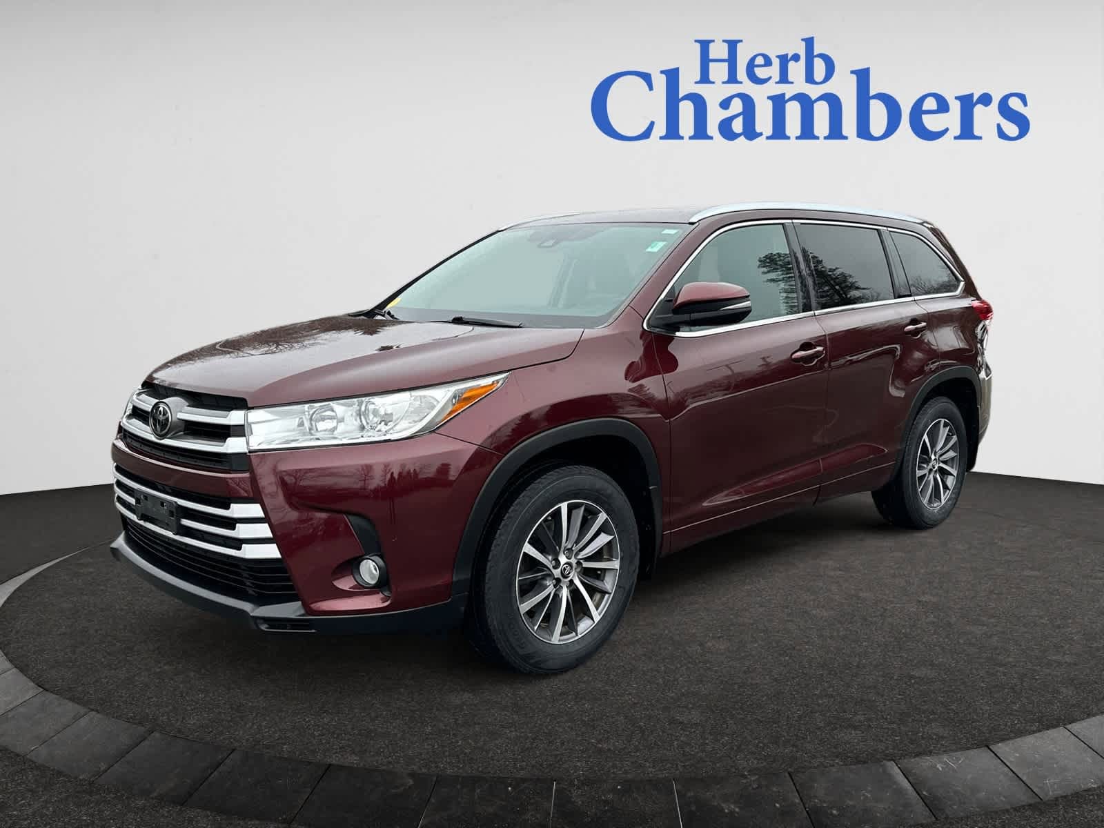 used 2018 Toyota Highlander car, priced at $26,998