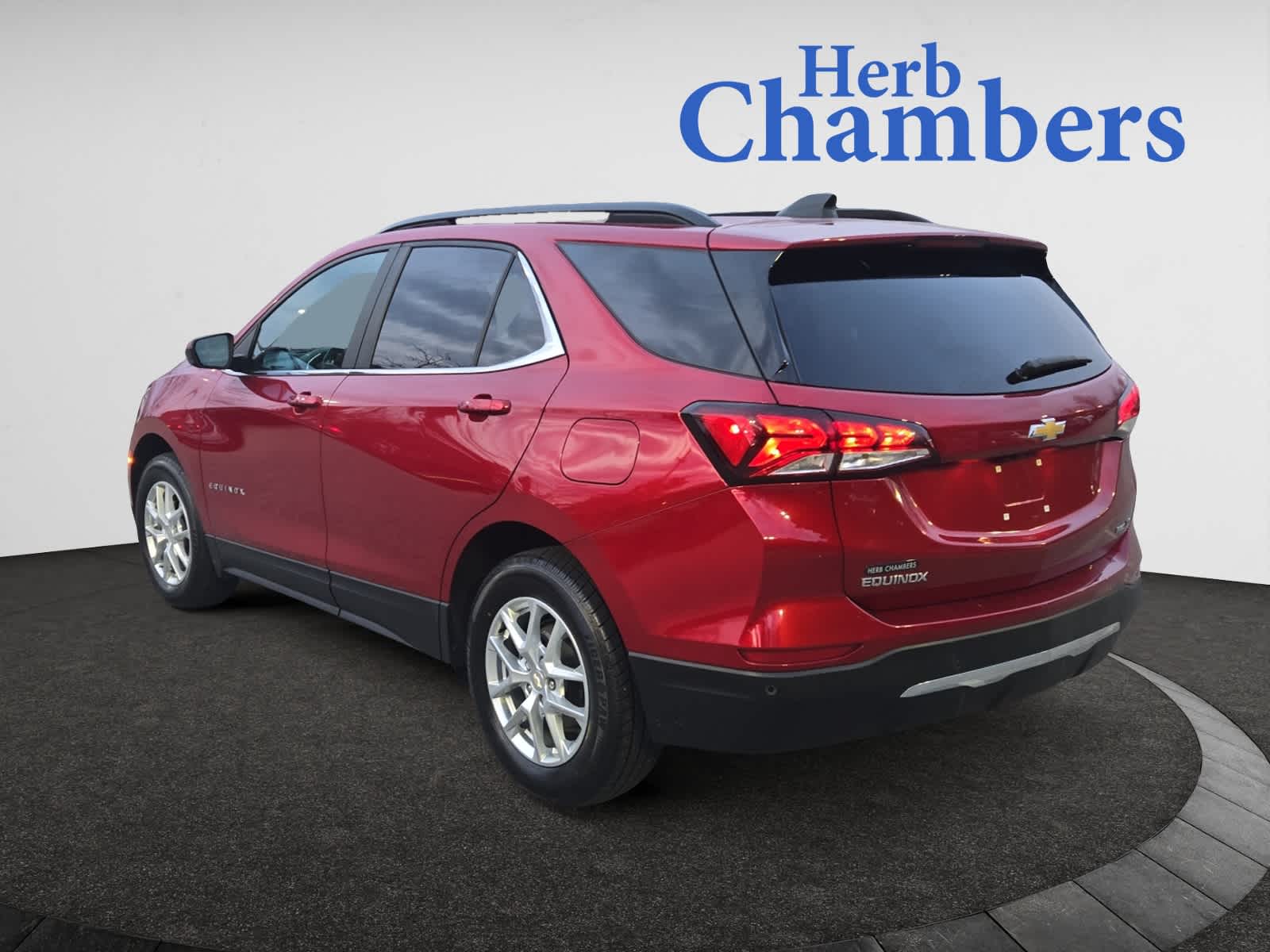 used 2022 Chevrolet Equinox car, priced at $24,998