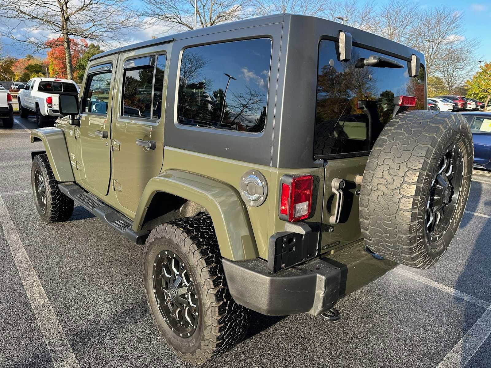 used 2016 Jeep Wrangler Unlimited car, priced at $16,998