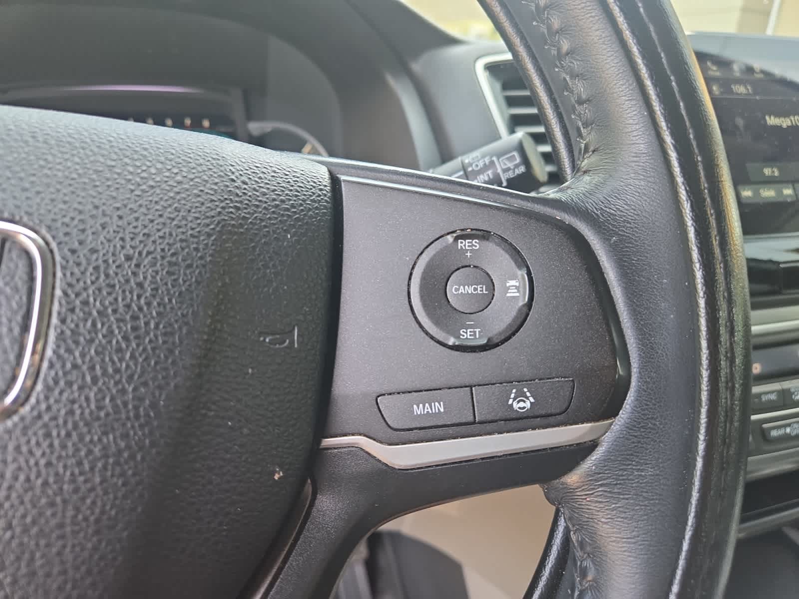 used 2020 Honda Pilot car, priced at $29,998