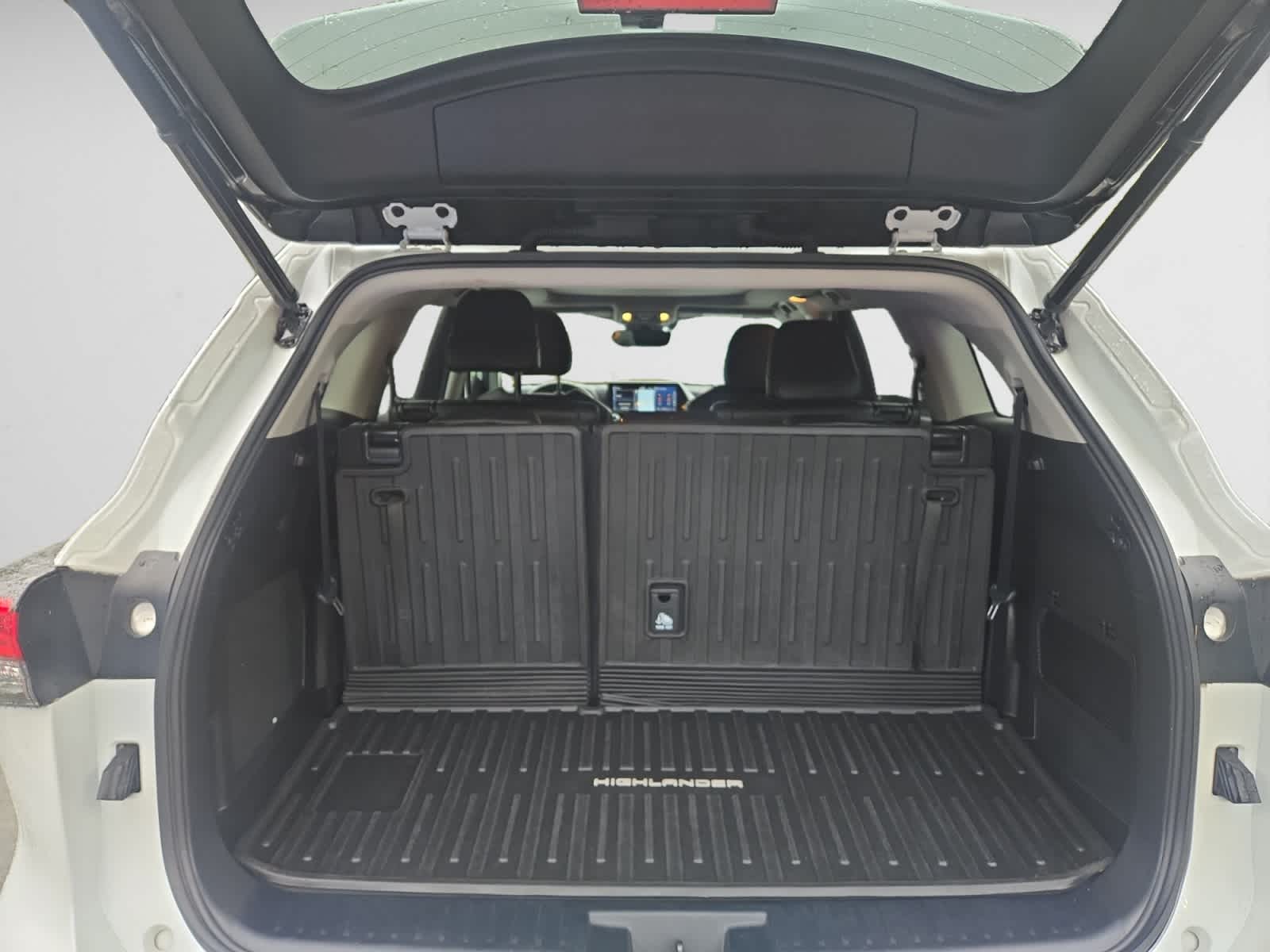 used 2022 Toyota Highlander car, priced at $46,998