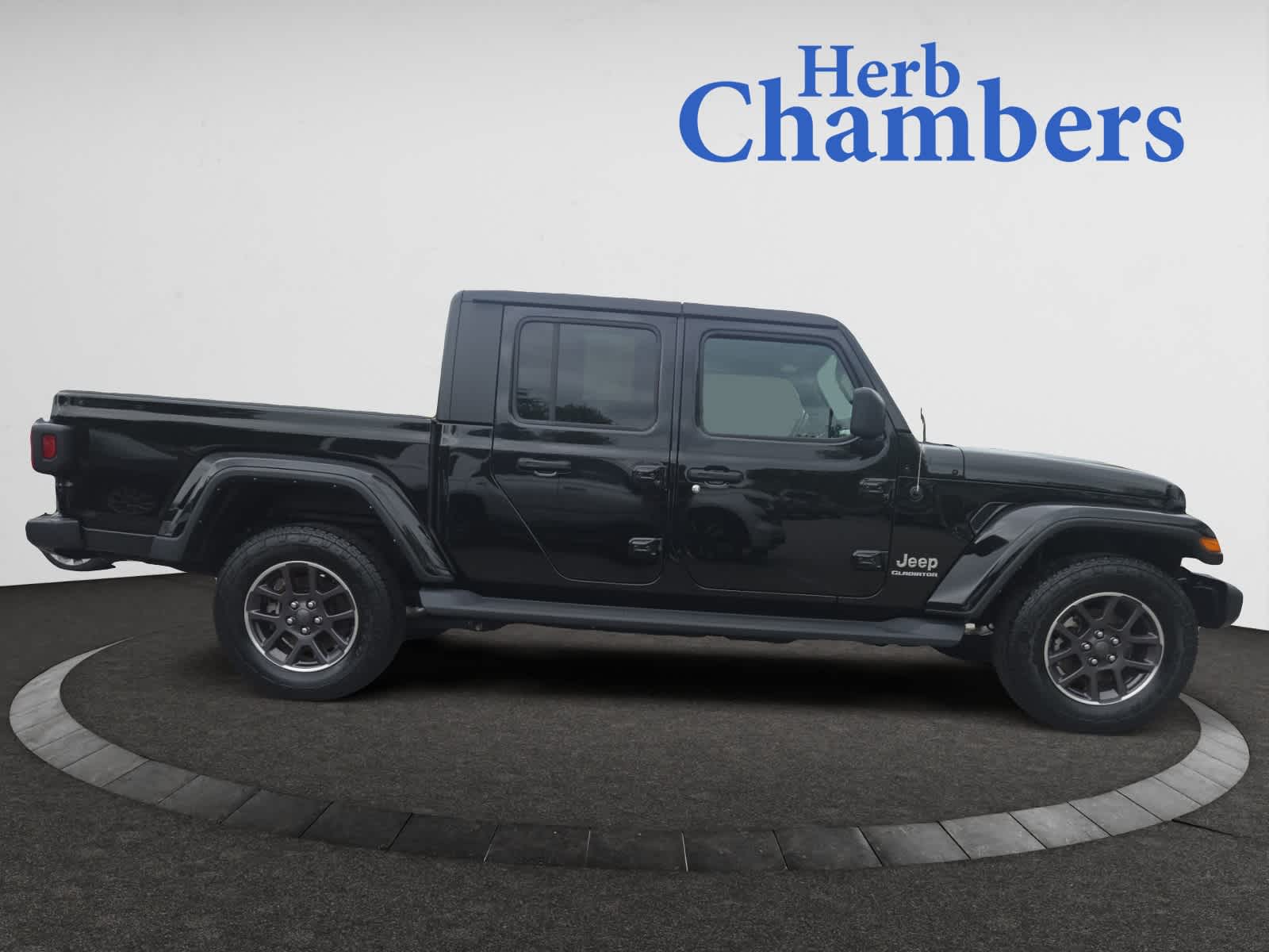 used 2021 Jeep Gladiator car, priced at $33,998