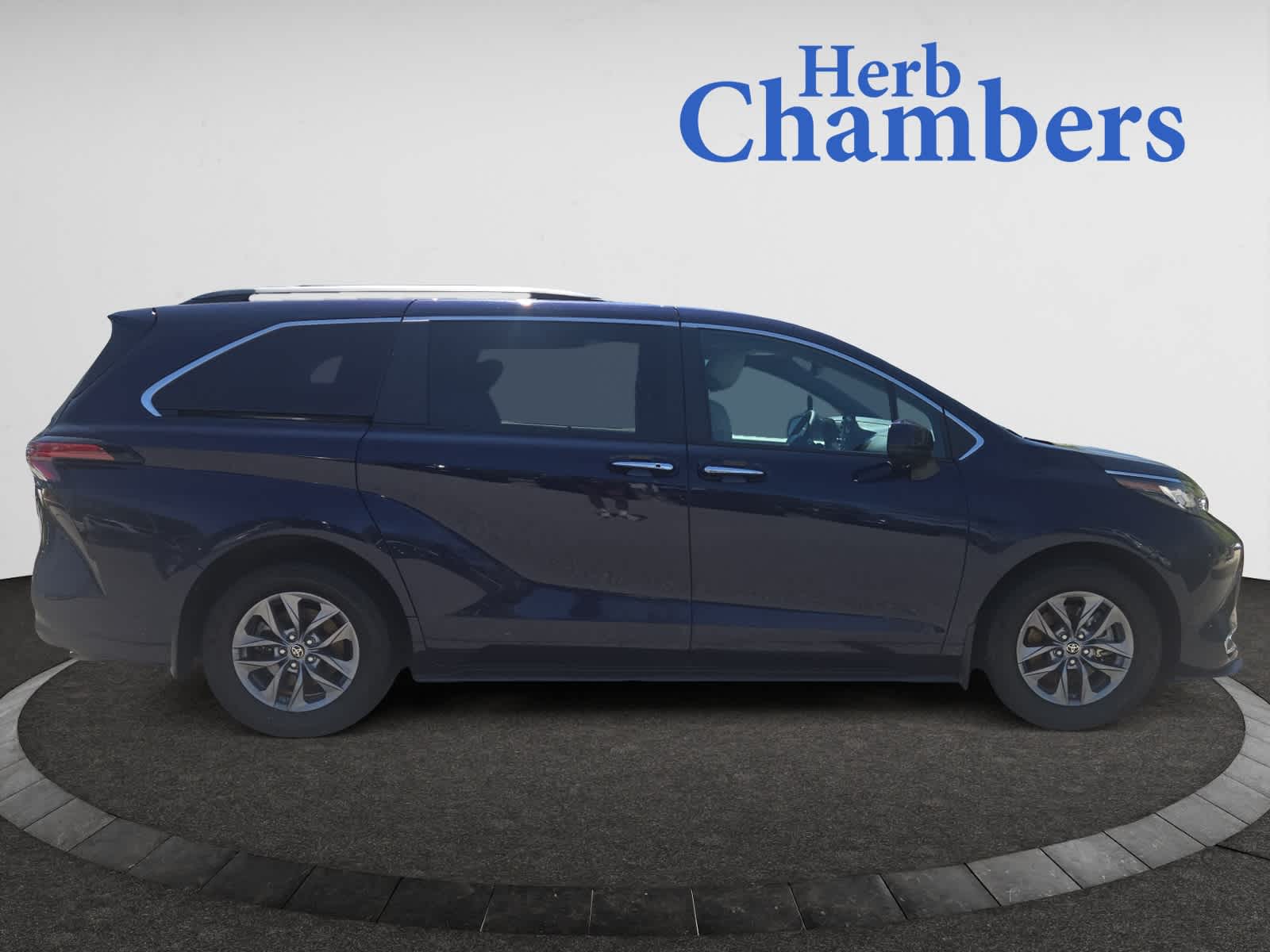 used 2022 Toyota Sienna car, priced at $43,998