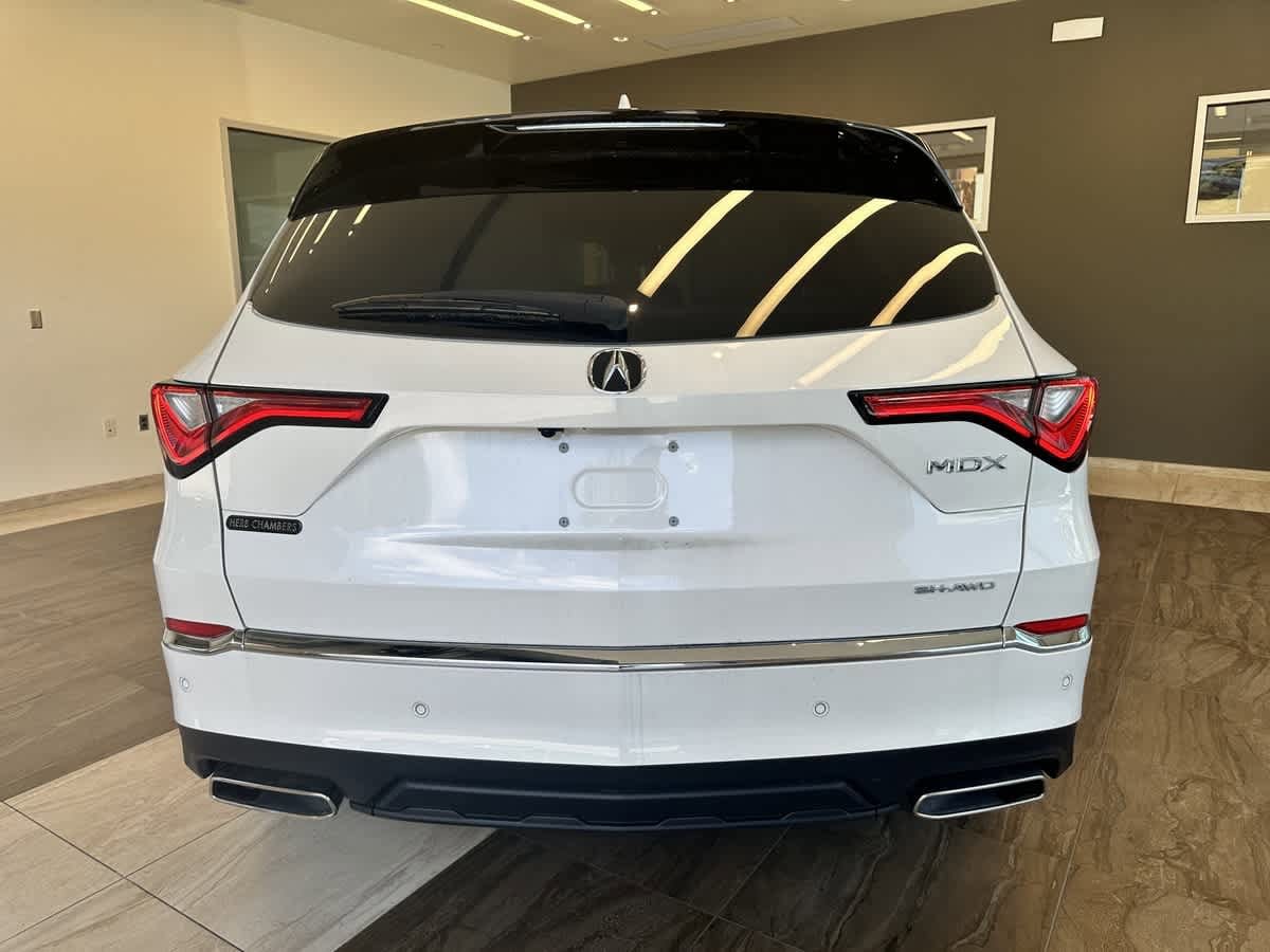 used 2022 Acura MDX car, priced at $41,998