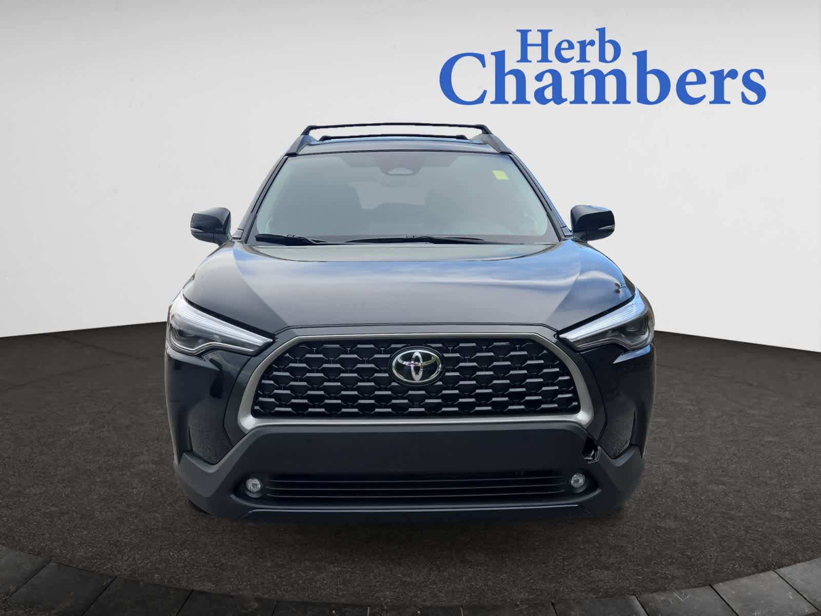 new 2025 Toyota Corolla Cross car, priced at $34,619