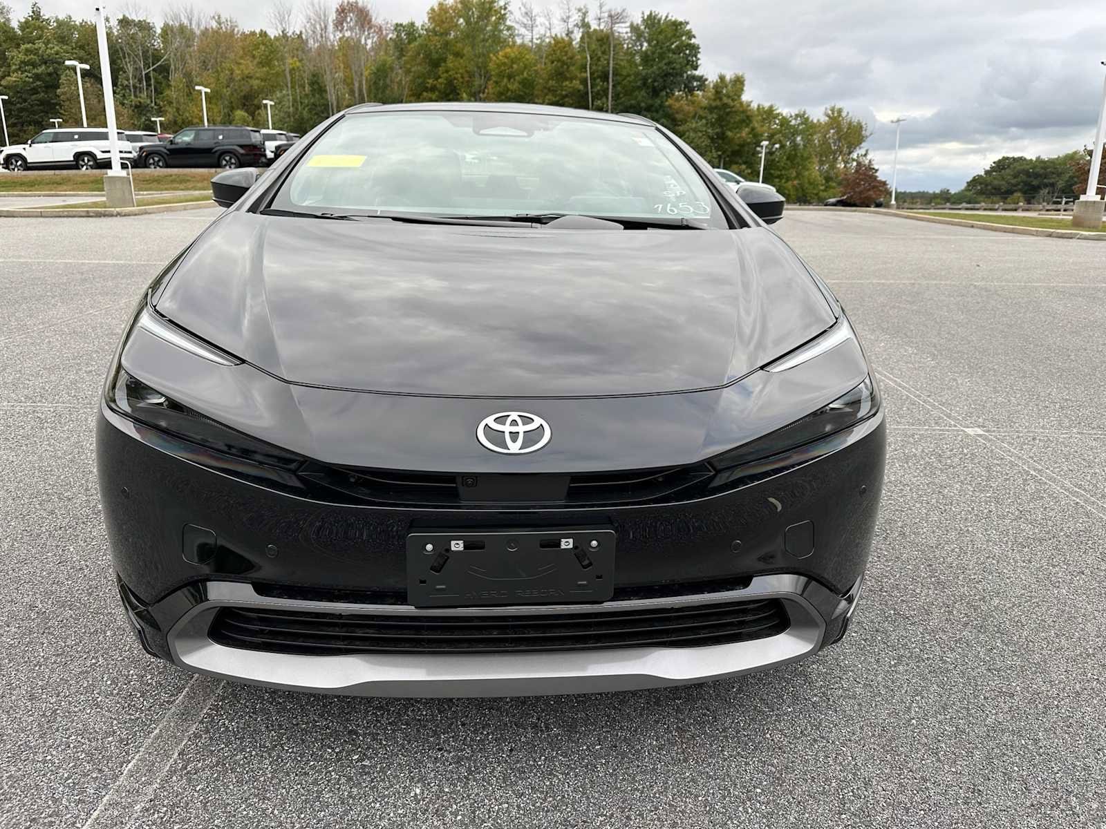 new 2024 Toyota Prius car, priced at $39,589