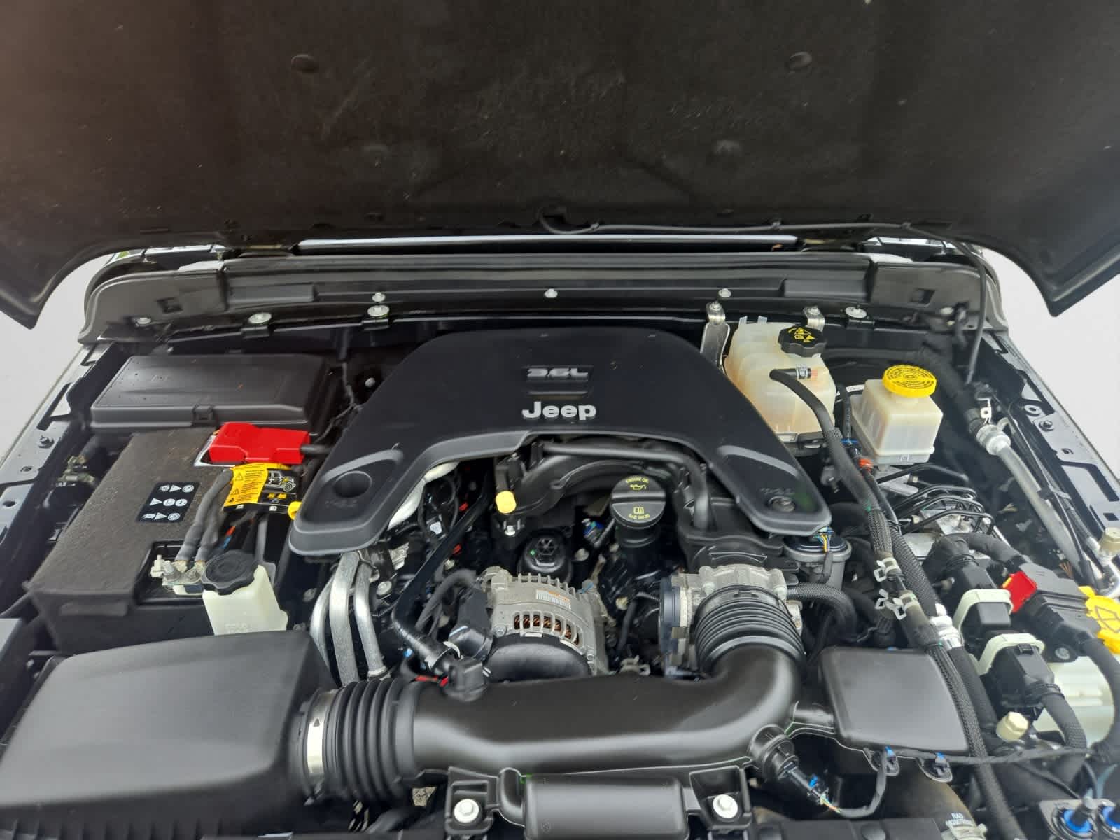 used 2021 Jeep Gladiator car, priced at $33,998