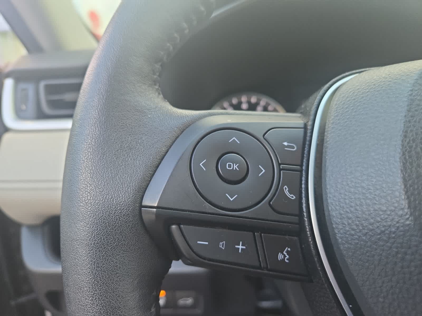 used 2020 Toyota RAV4 car, priced at $21,998
