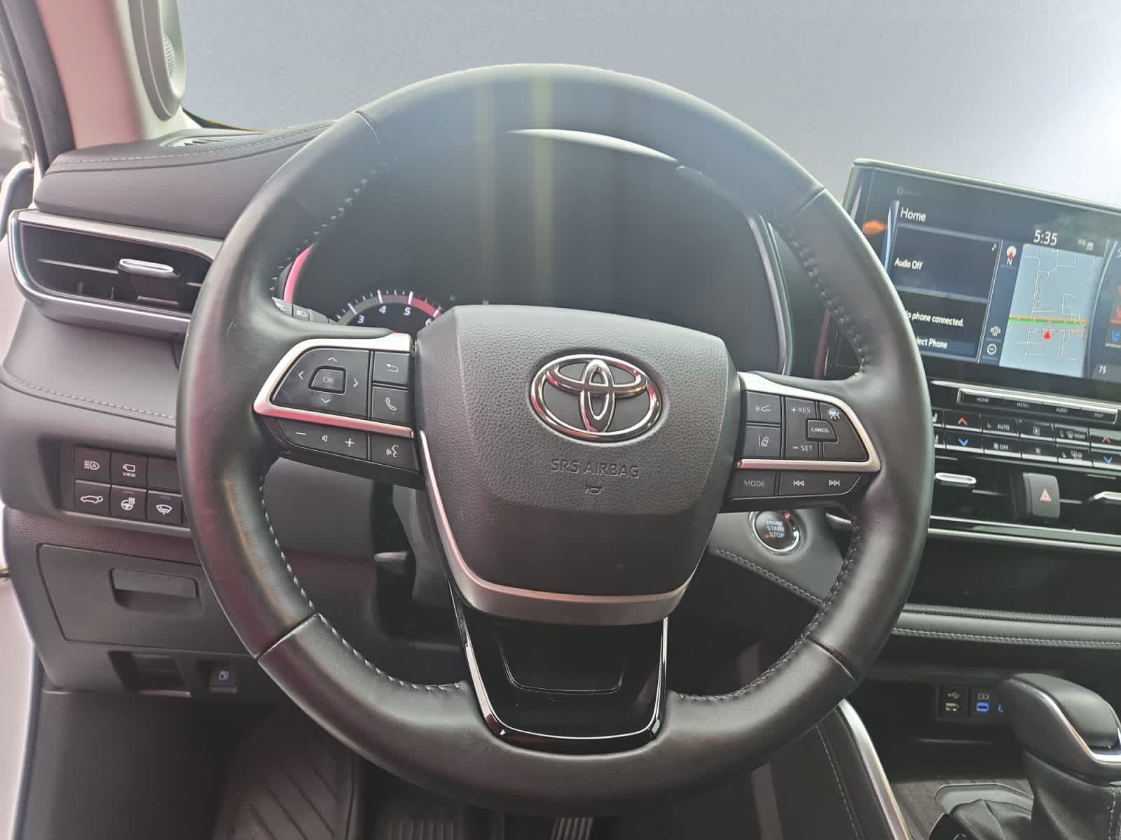 used 2022 Toyota Highlander car, priced at $46,998