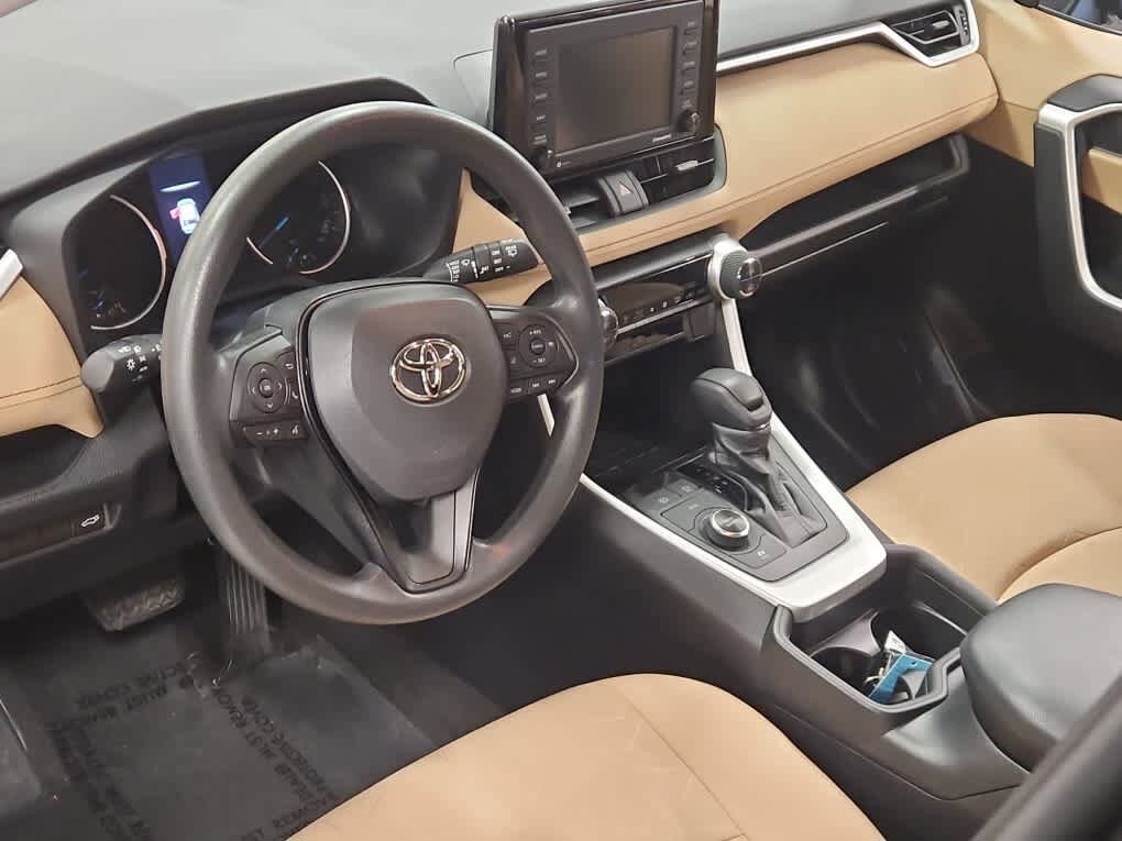 used 2021 Toyota RAV4 Hybrid car, priced at $31,998