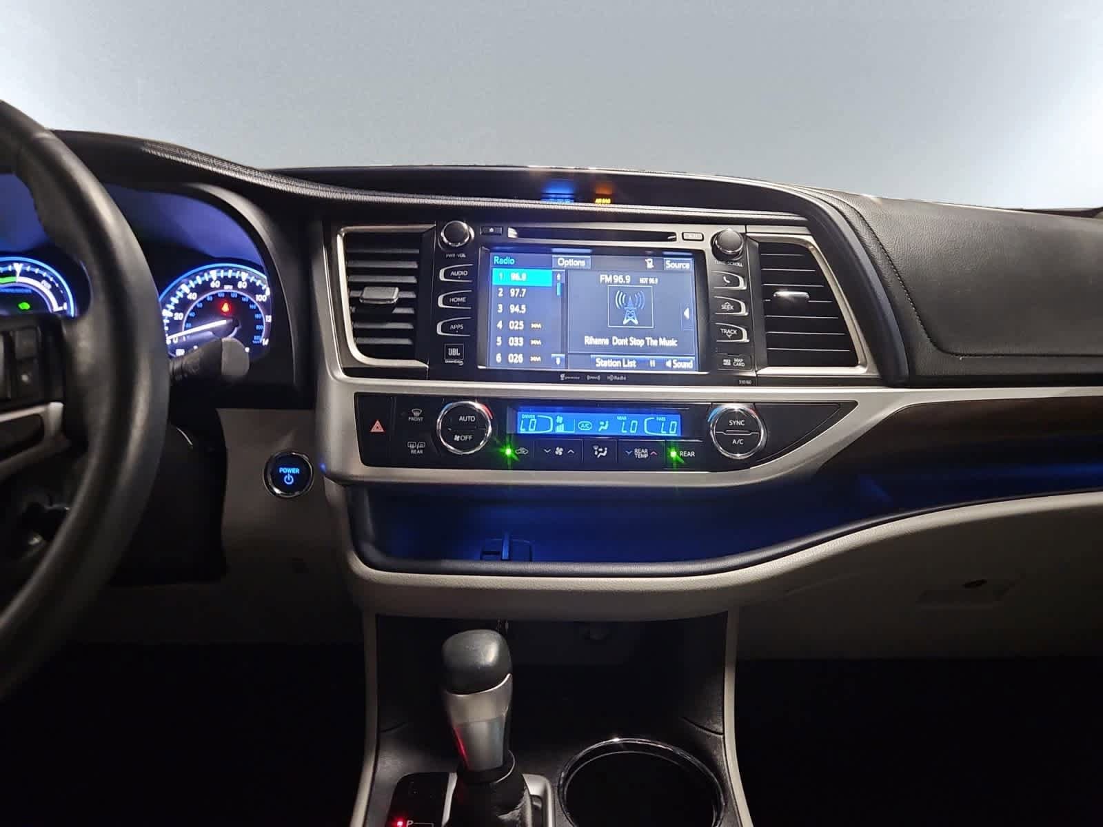 used 2016 Toyota Highlander Hybrid car, priced at $28,998