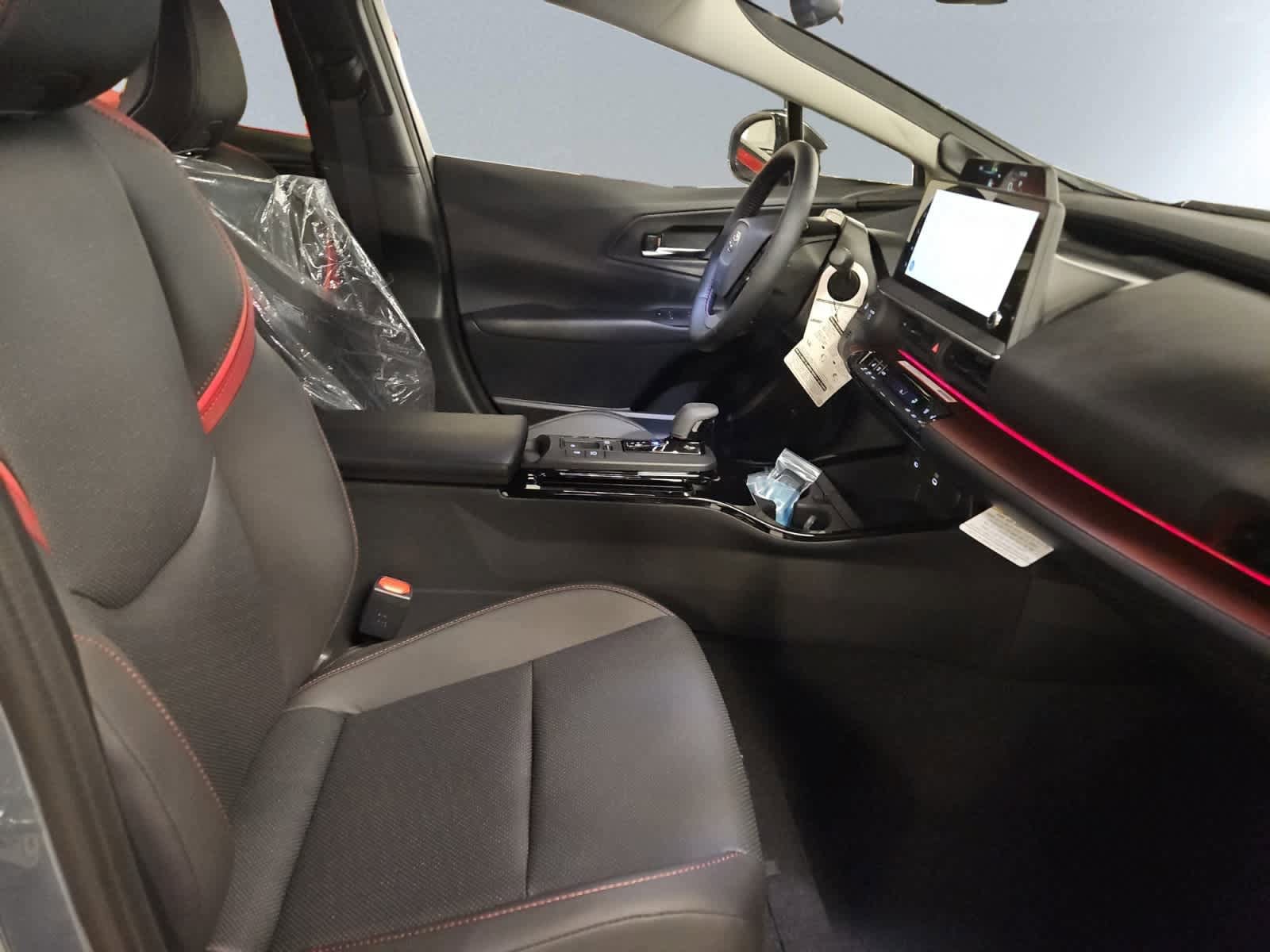 new 2025 Toyota Prius Plug-in Hybrid car, priced at $44,074