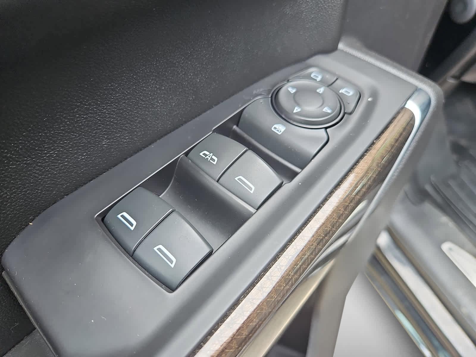 used 2021 Chevrolet Silverado 1500 car, priced at $32,798