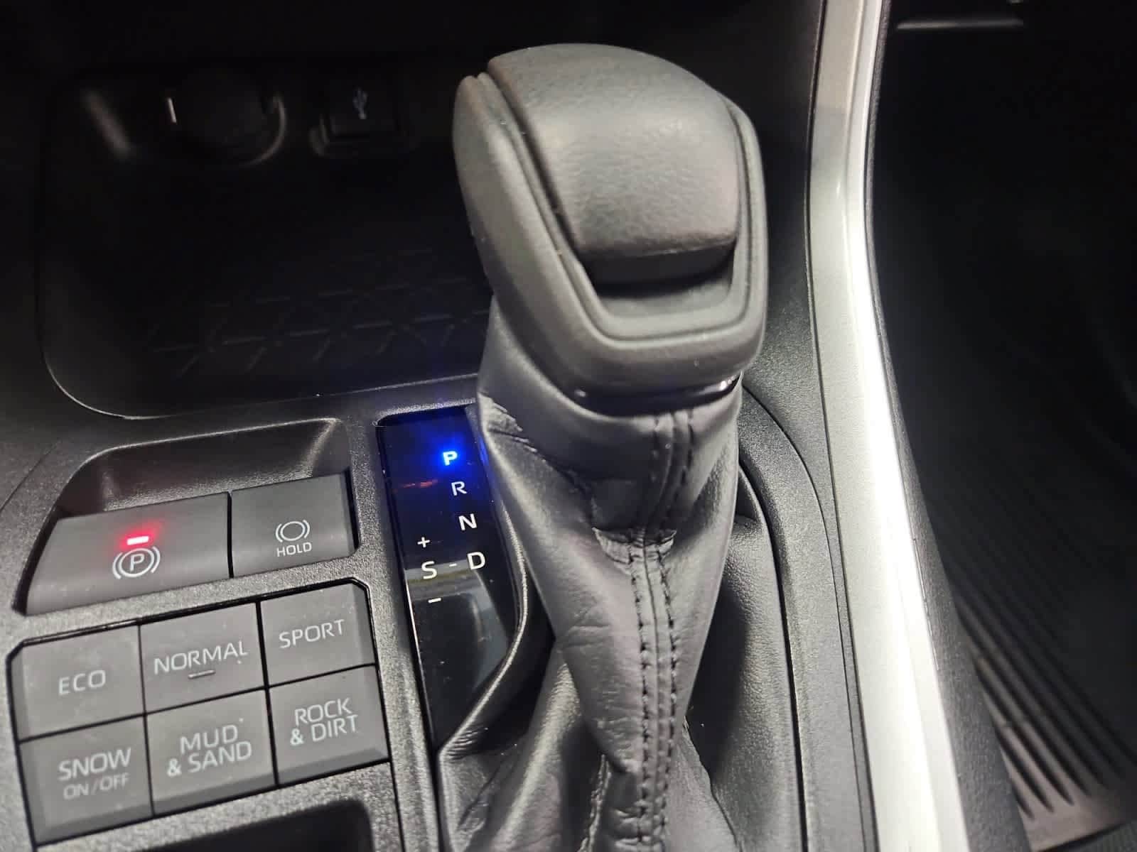 used 2022 Toyota RAV4 car, priced at $28,998