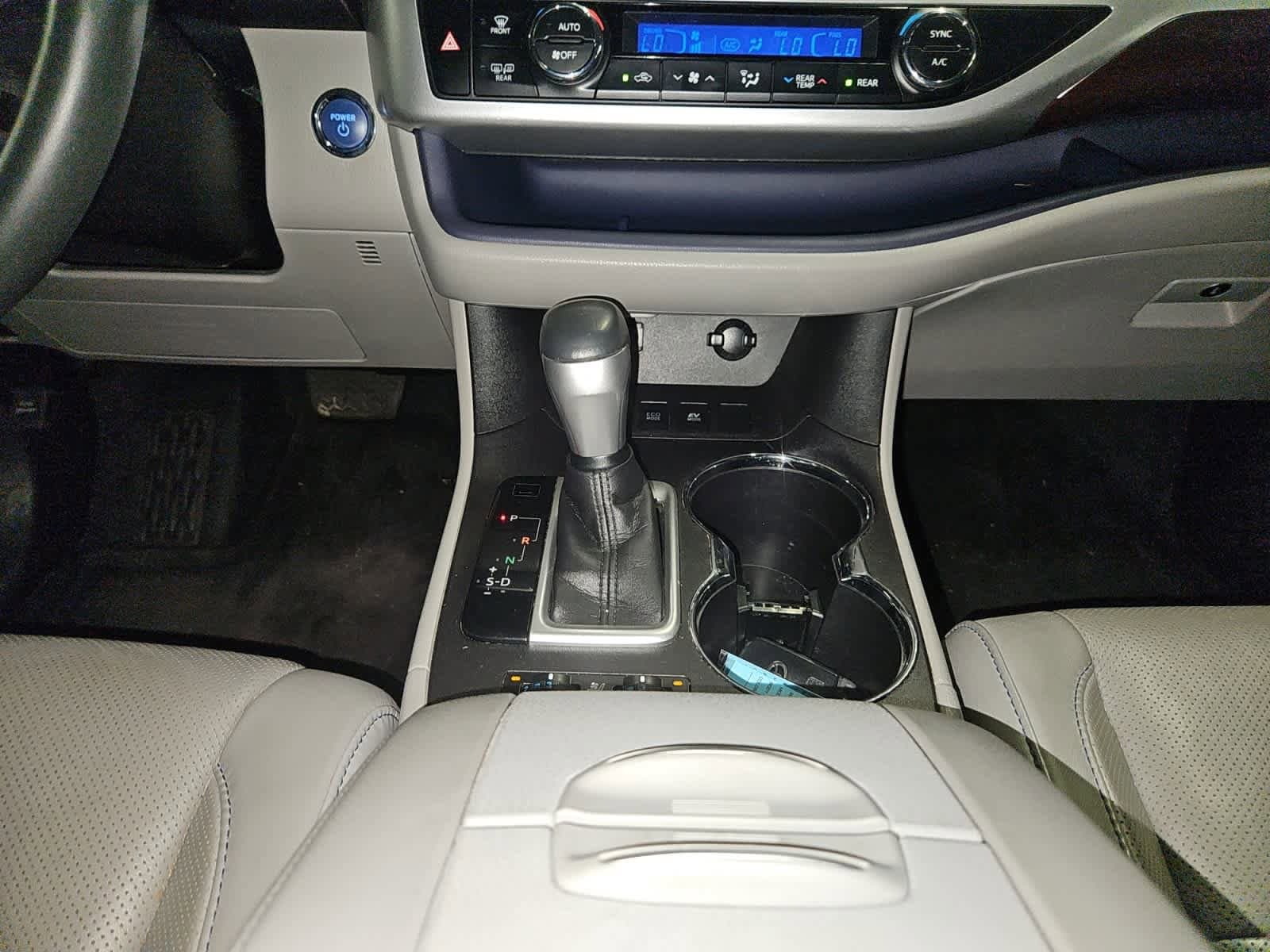used 2016 Toyota Highlander Hybrid car, priced at $28,998