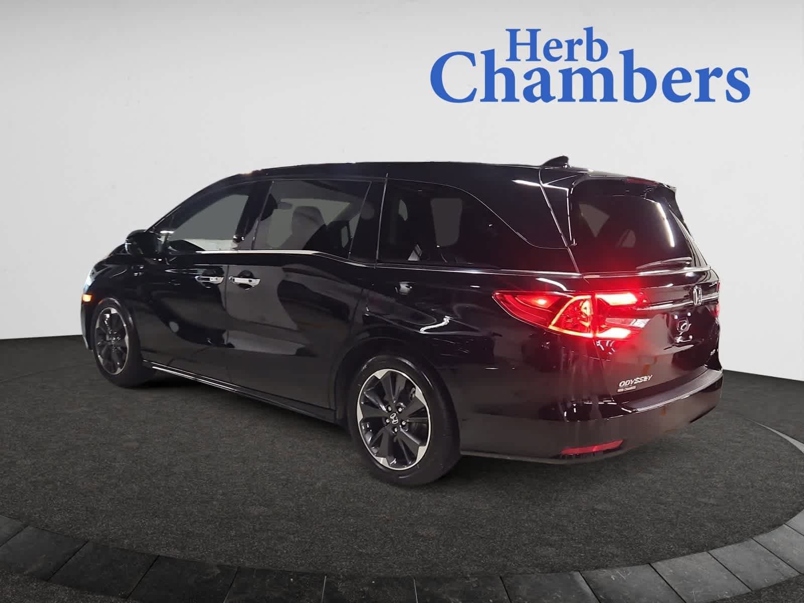 used 2024 Honda Odyssey car, priced at $44,998
