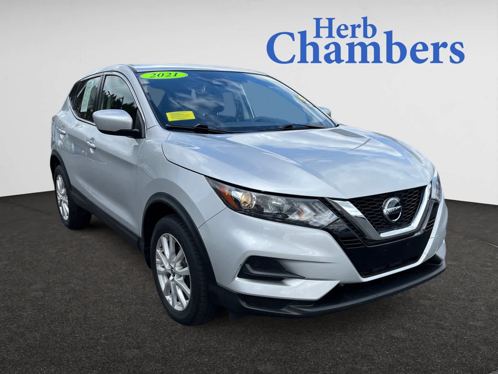 used 2021 Nissan Rogue Sport car, priced at $22,998