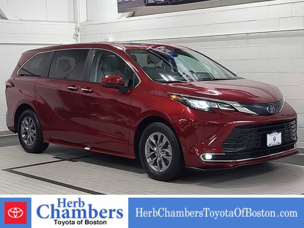 used 2022 Toyota Sienna car, priced at $46,998