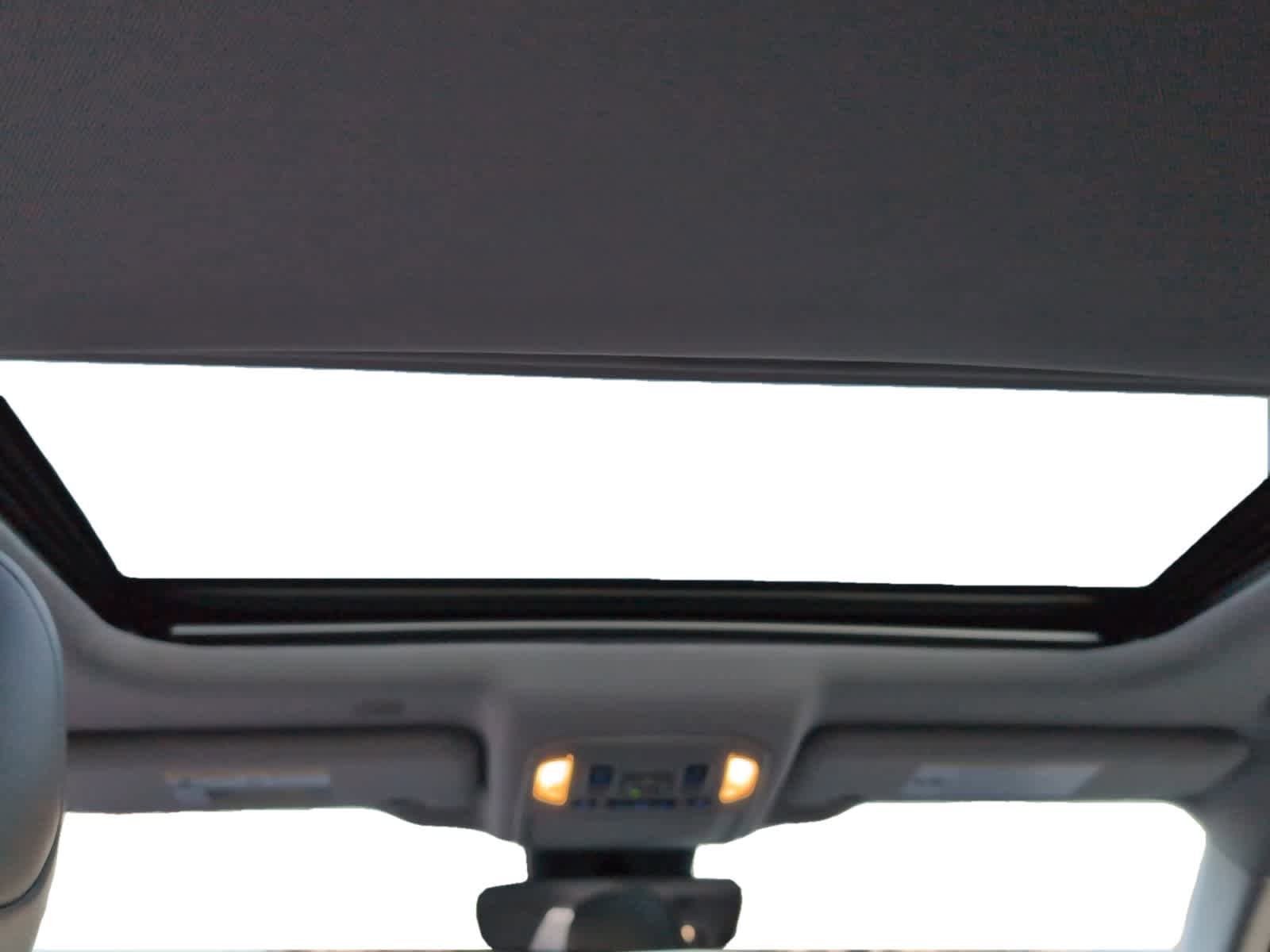 used 2022 Toyota Highlander car, priced at $37,998