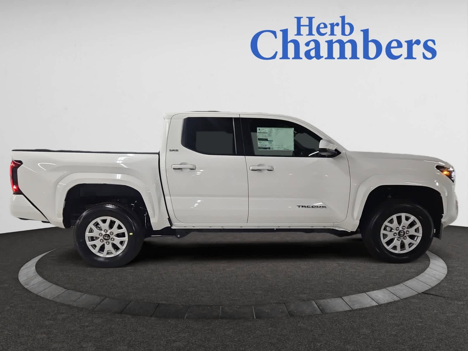 new 2025 Toyota Tacoma car, priced at $38,984