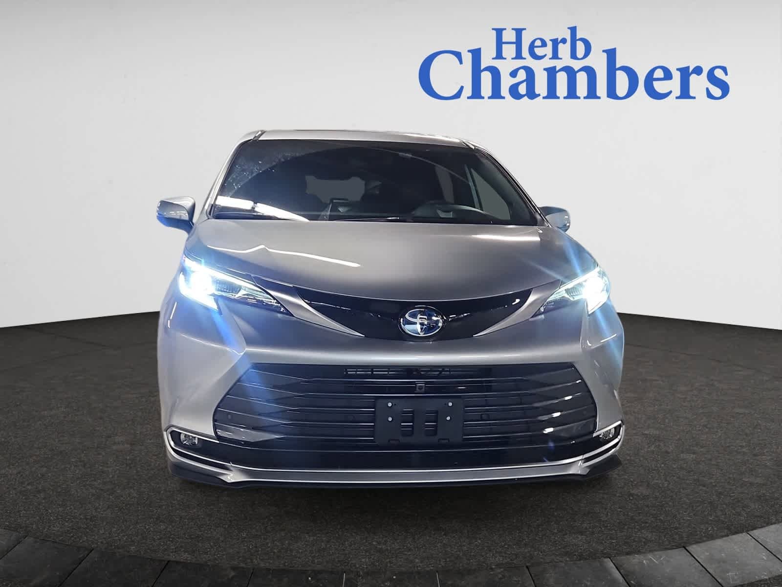 new 2025 Toyota Sienna car, priced at $60,875