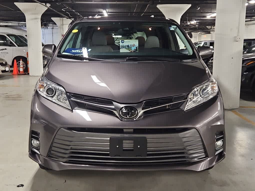 used 2020 Toyota Sienna car, priced at $62,998