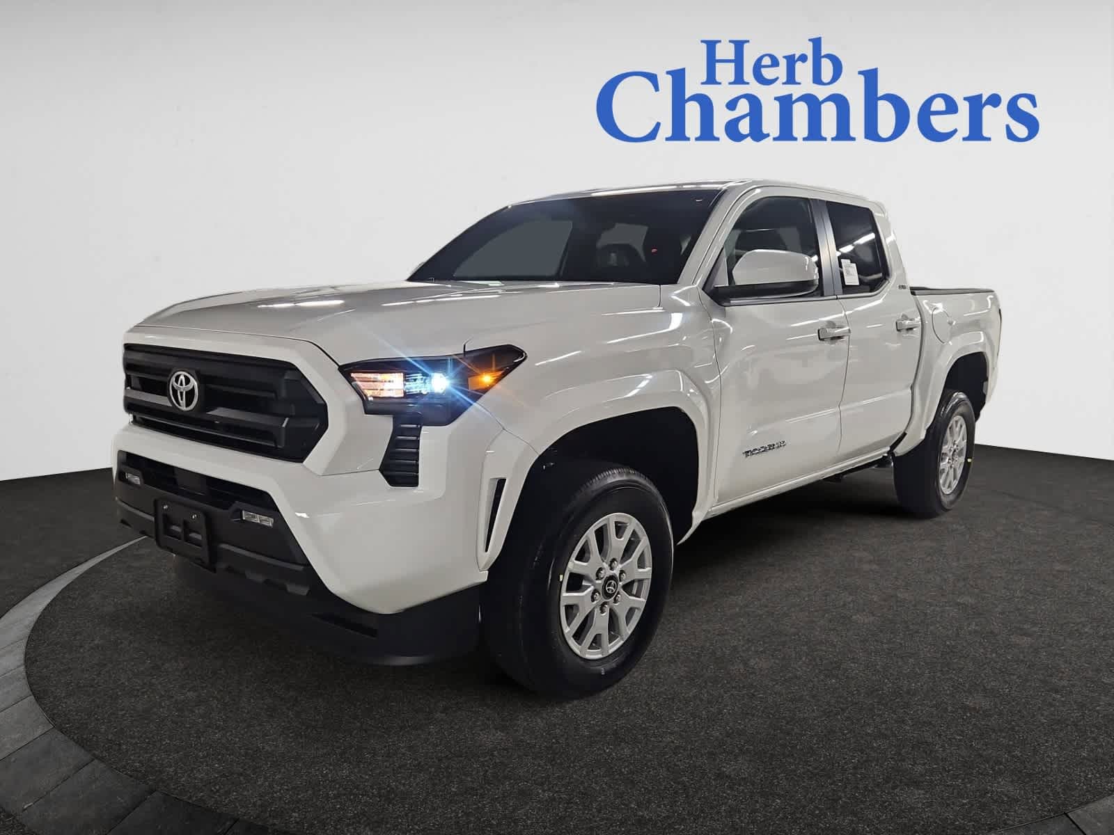 new 2025 Toyota Tacoma car, priced at $38,984