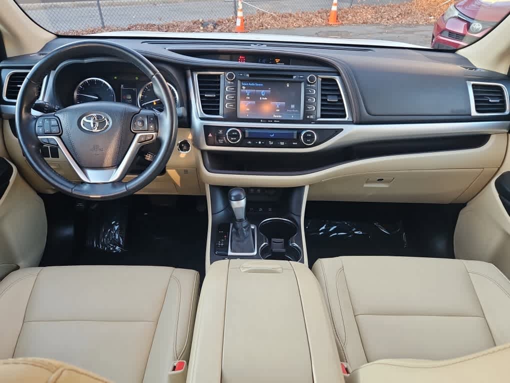 used 2018 Toyota Highlander car, priced at $24,998