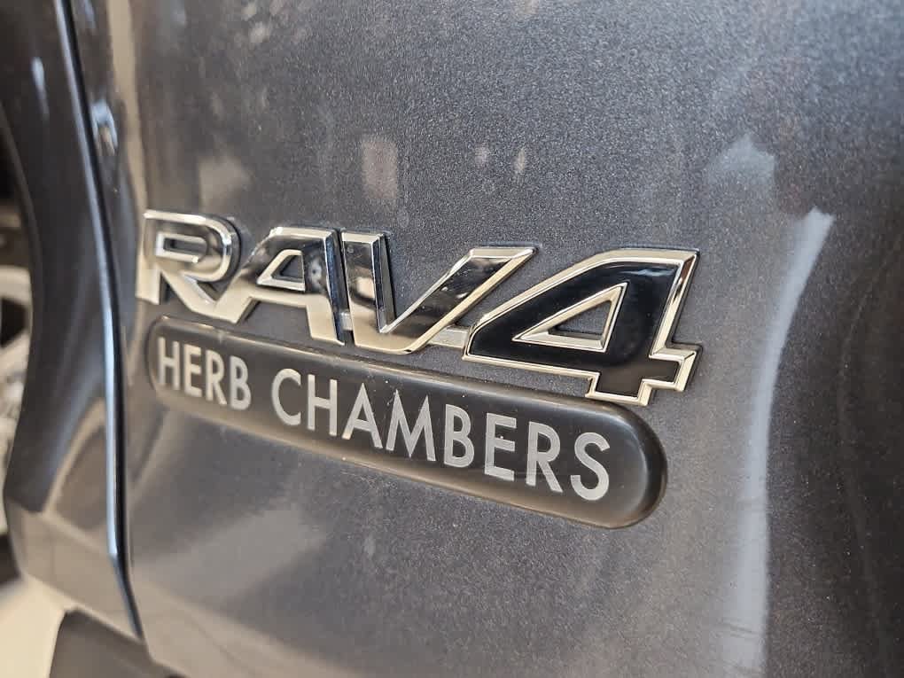 used 2020 Toyota RAV4 car, priced at $26,998