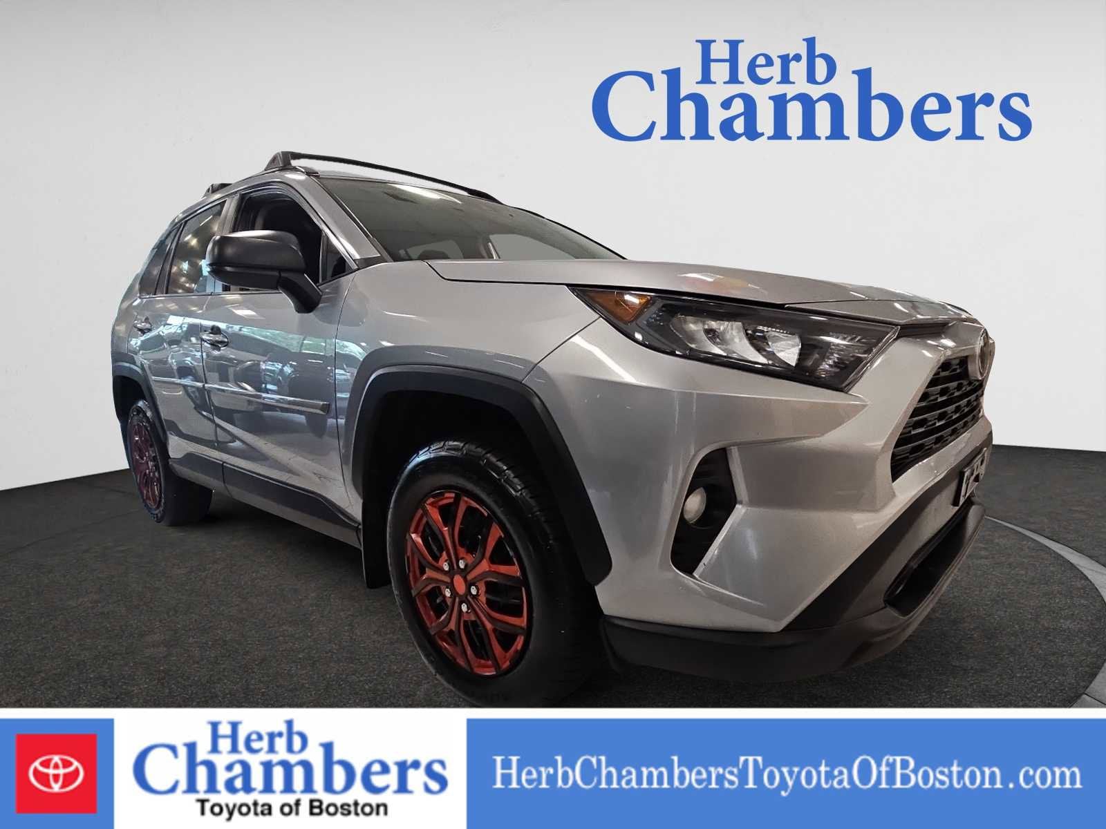 used 2020 Toyota RAV4 car, priced at $25,998