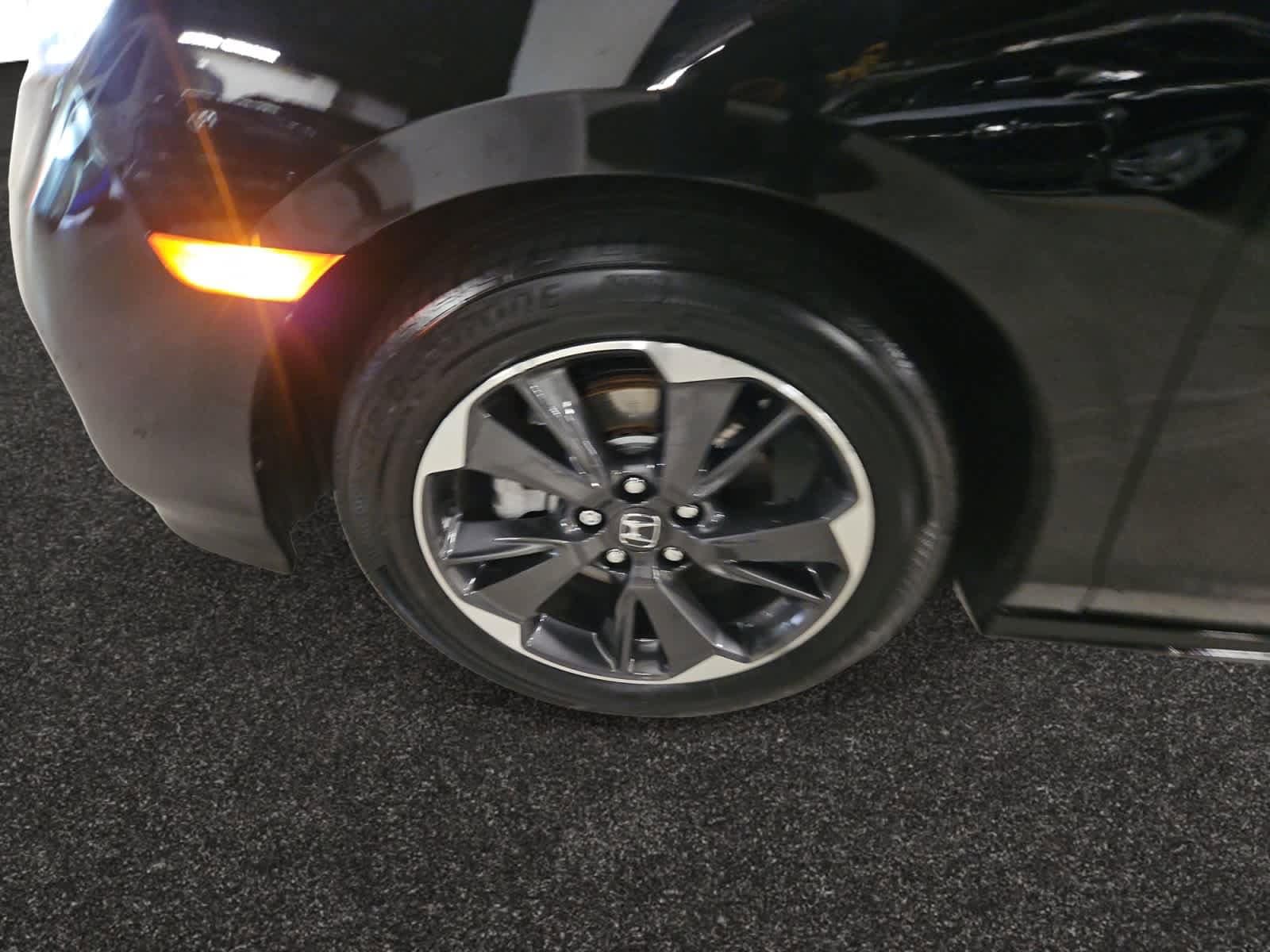 used 2024 Honda Odyssey car, priced at $44,998