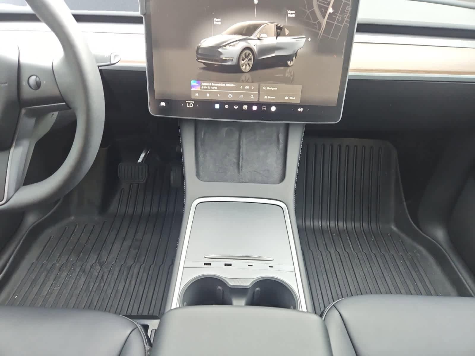 used 2024 Tesla Model Y car, priced at $34,498