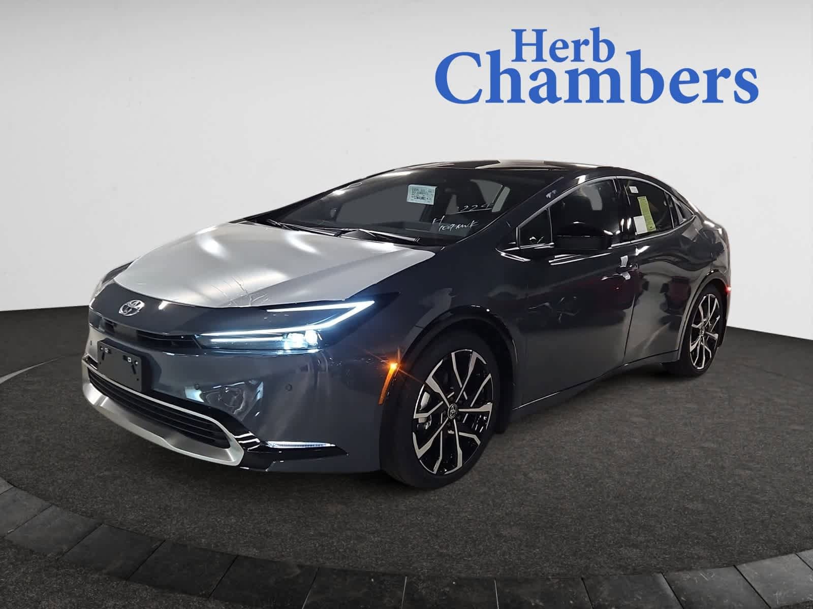 new 2025 Toyota Prius Plug-in Hybrid car, priced at $44,074