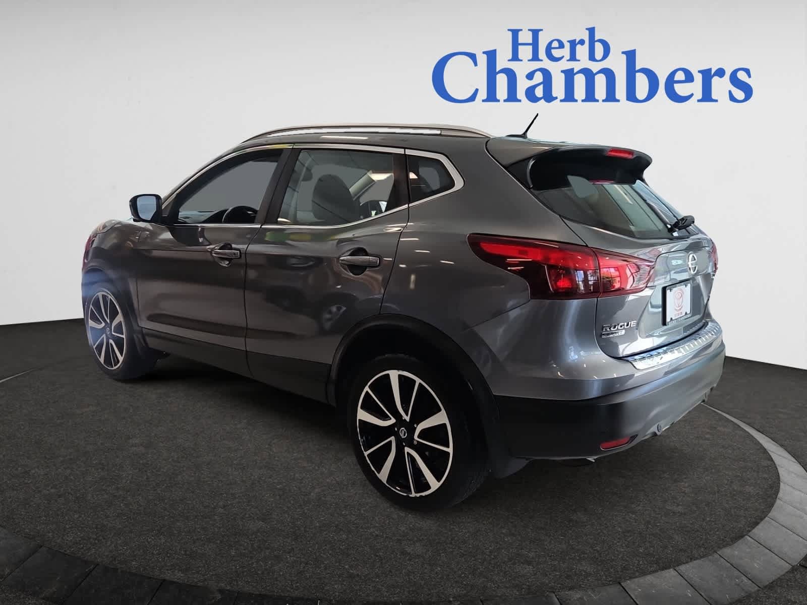 used 2019 Nissan Rogue Sport car, priced at $19,998