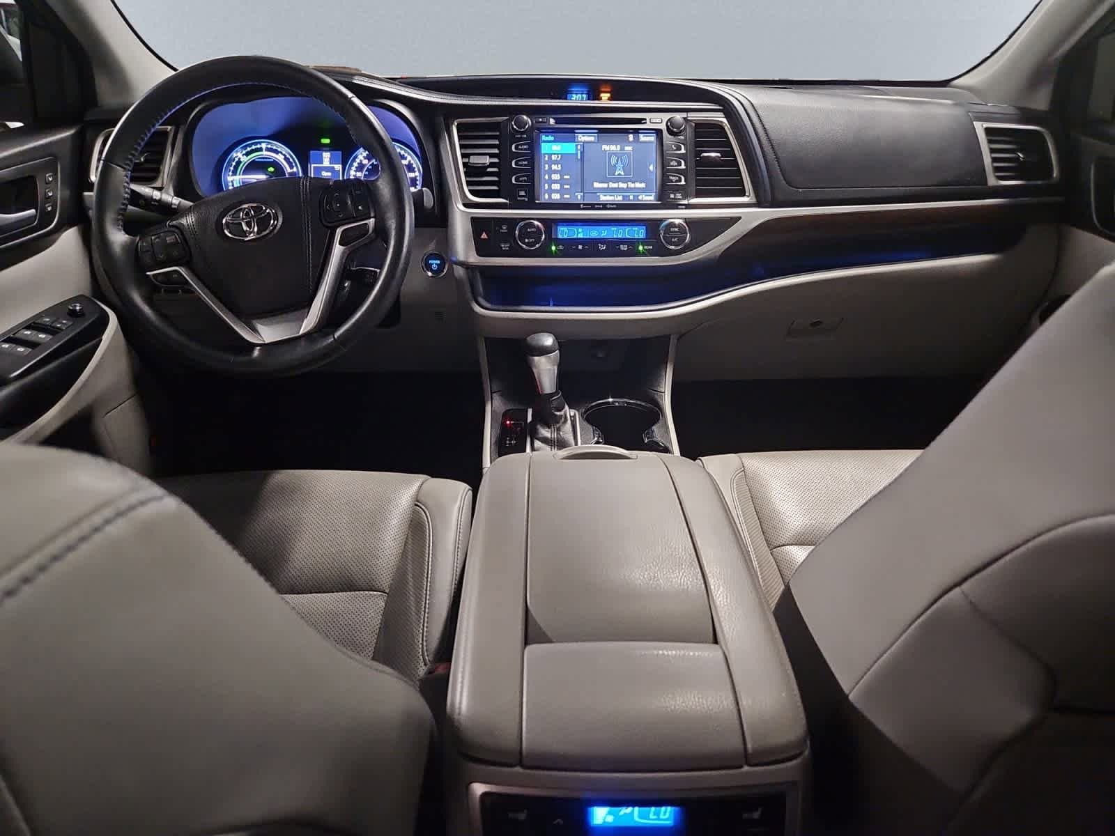 used 2016 Toyota Highlander Hybrid car, priced at $28,998
