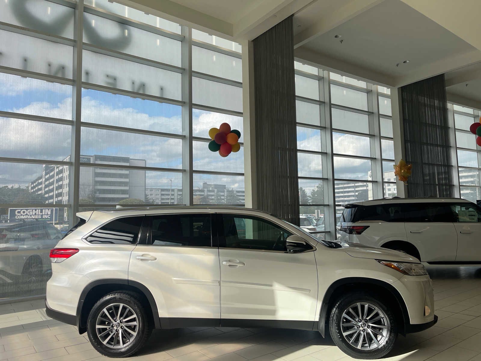 used 2019 Toyota Highlander car, priced at $29,998