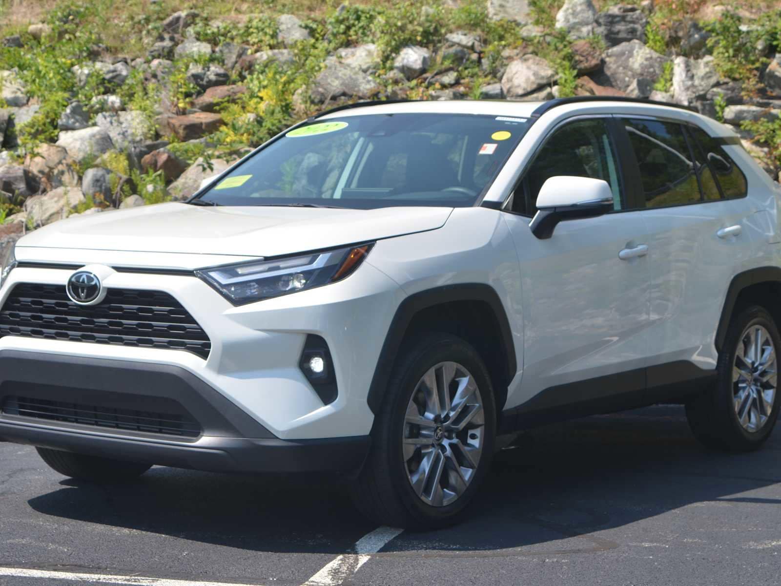 used 2022 Toyota RAV4 car, priced at $31,998