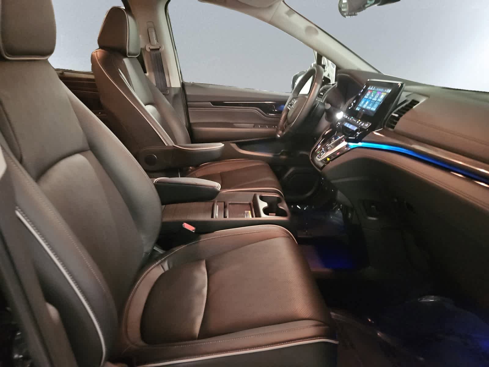 used 2024 Honda Odyssey car, priced at $44,998