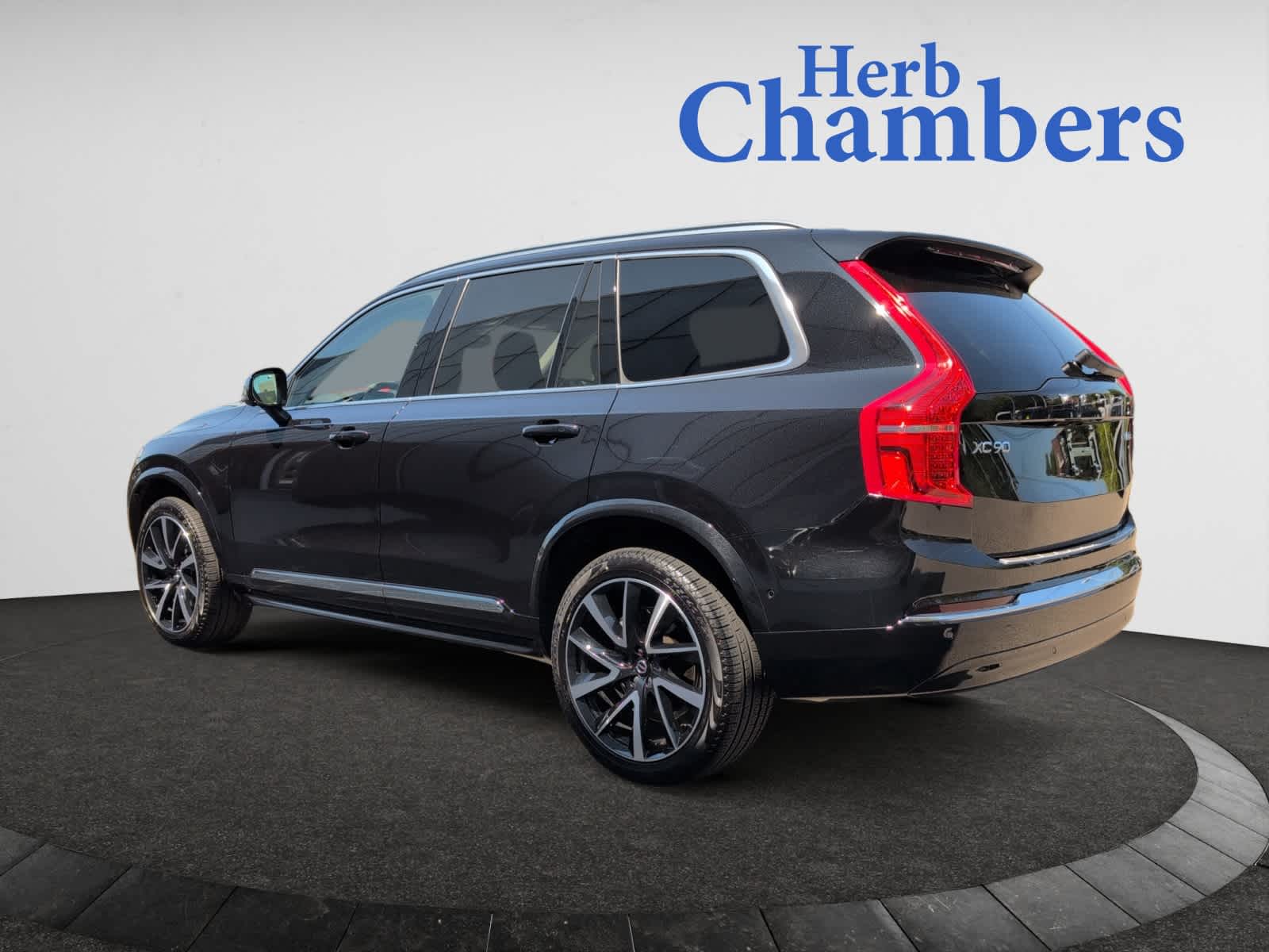 new 2024 Volvo XC90 car, priced at $79,015