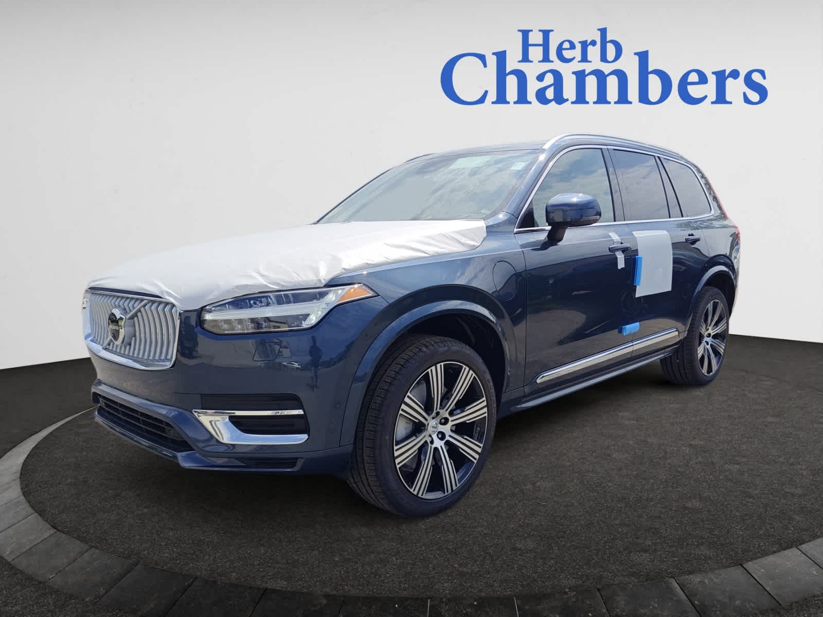 new 2025 Volvo XC90 II car, priced at $86,350