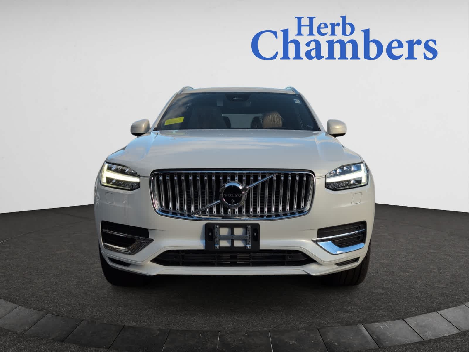 new 2025 Volvo XC90 plug-in hybrid car, priced at $81,765