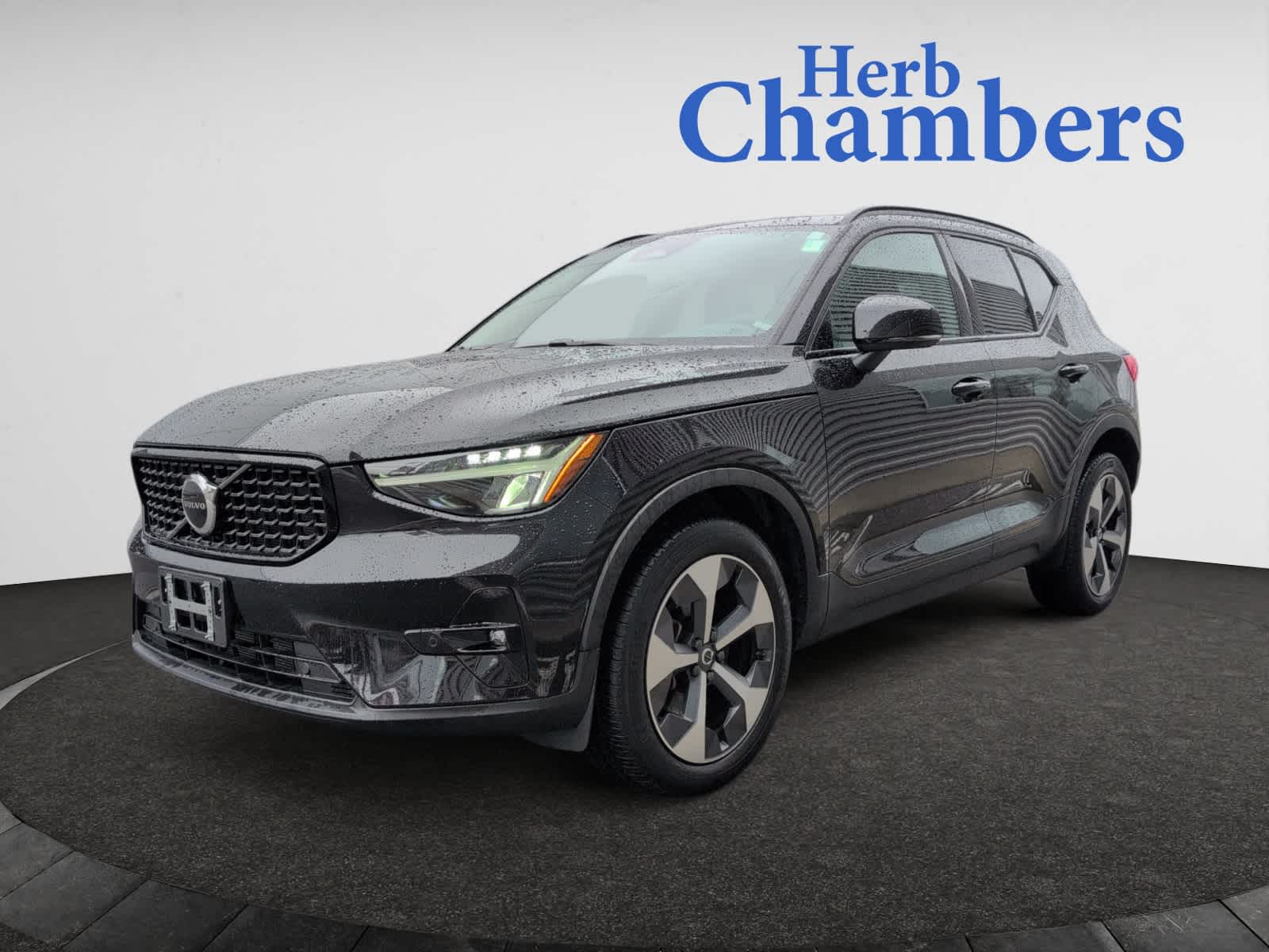 used 2023 Volvo XC40 car, priced at $37,998