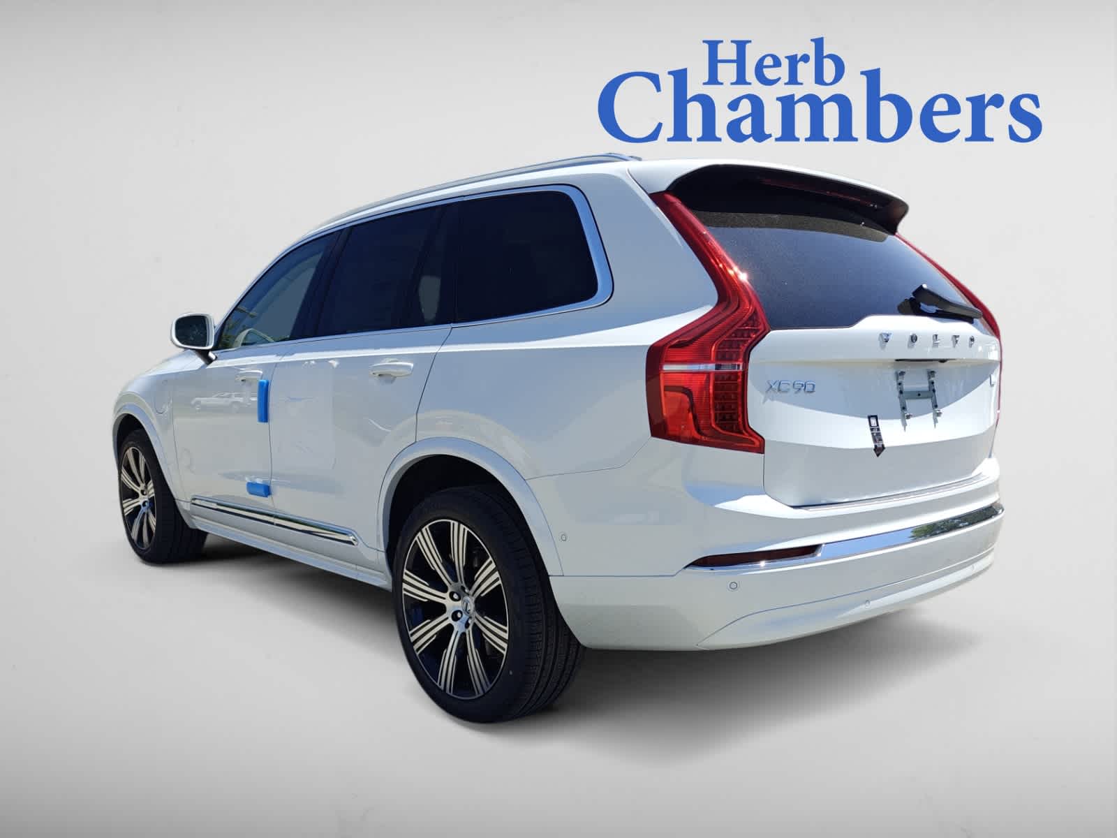 new 2024 Volvo XC90 Recharge Plug-In Hybrid car, priced at $89,355