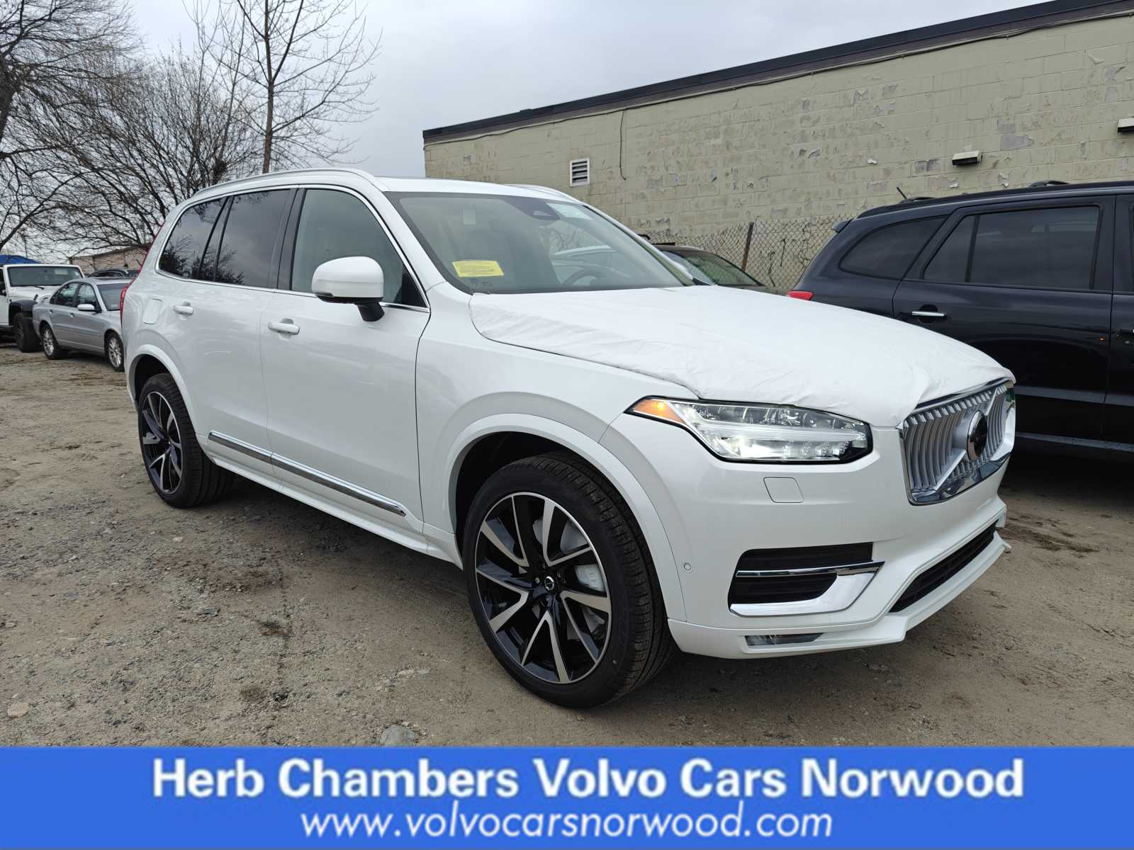 new 2024 Volvo XC90 car, priced at $67,415