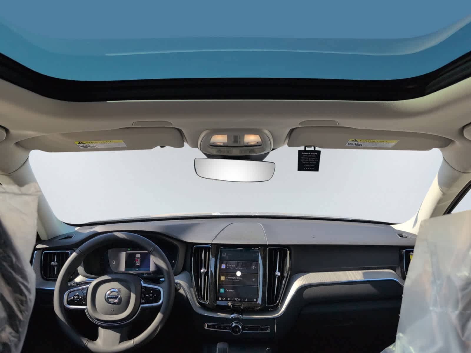 new 2025 Volvo XC60 plug-in hybrid car, priced at $65,455