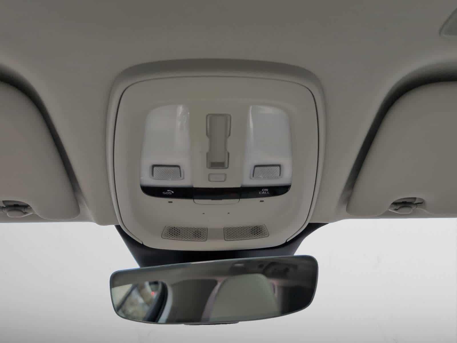 used 2022 Volvo XC60 car, priced at $41,998