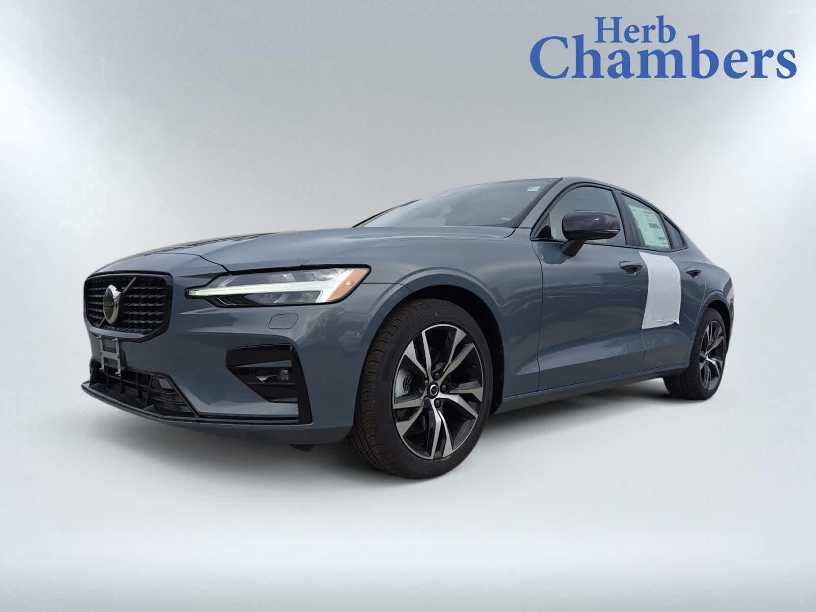 new 2024 Volvo S60 car, priced at $44,395