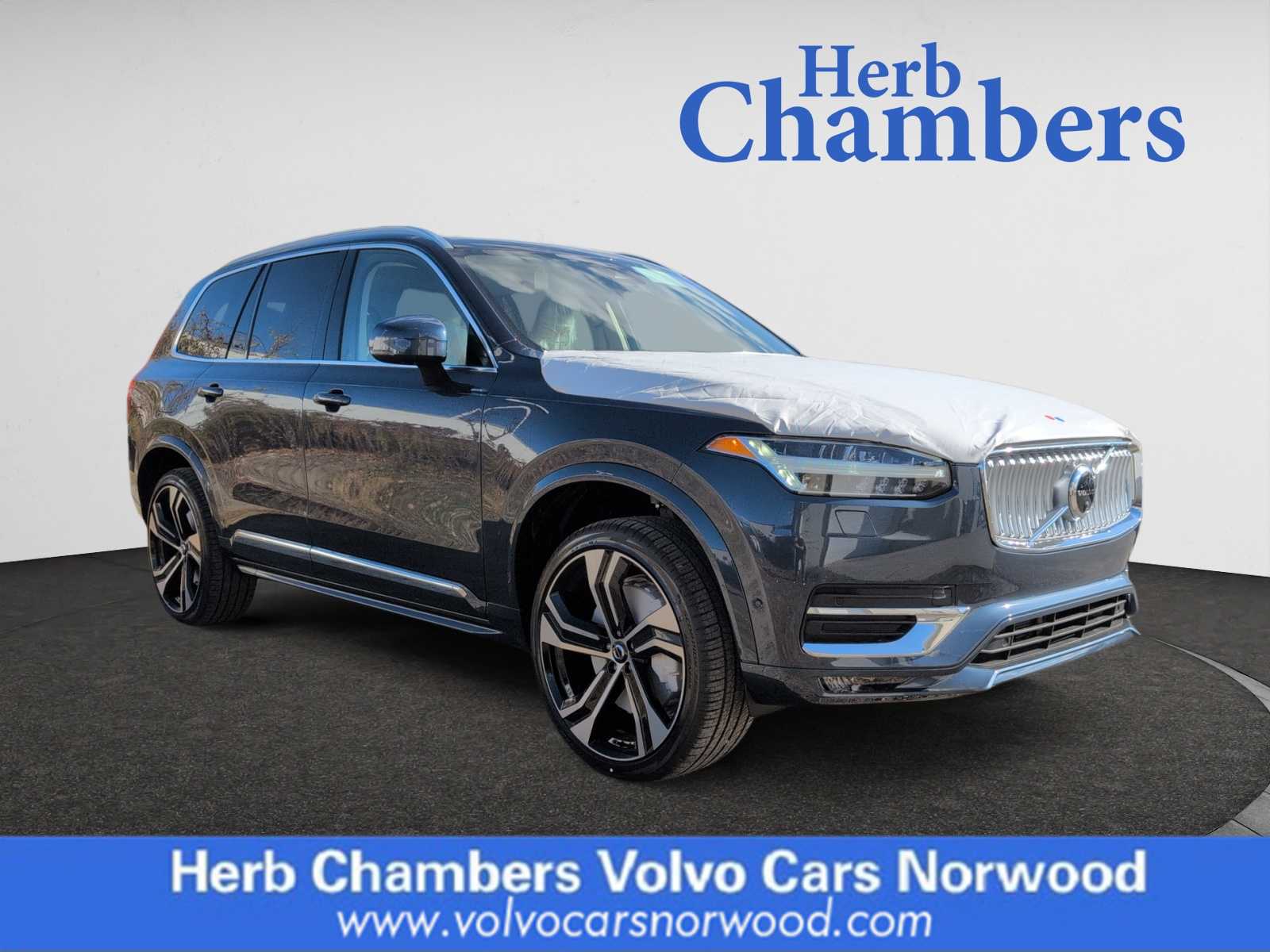 new 2025 Volvo XC90 car, priced at $76,375